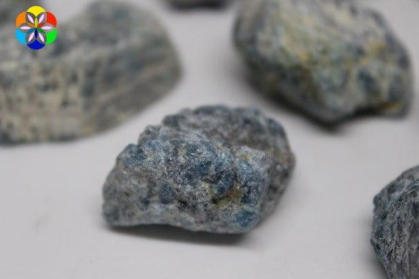 Apatit Taşı Ham Parça