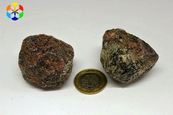 Granat Taşı Ham Parça