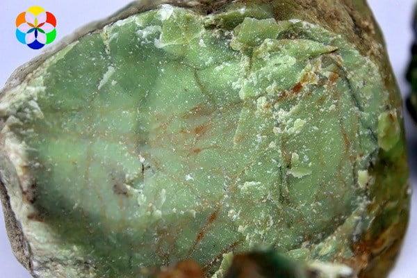 Krizopras Taşı Ham Parça (50-99 Gram)