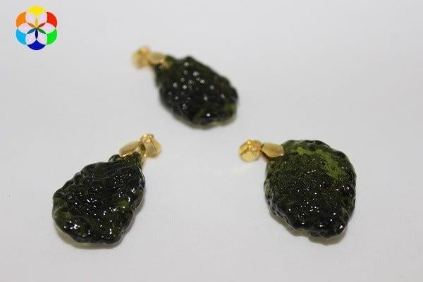 Moldavit Taşı Kolye Ucu