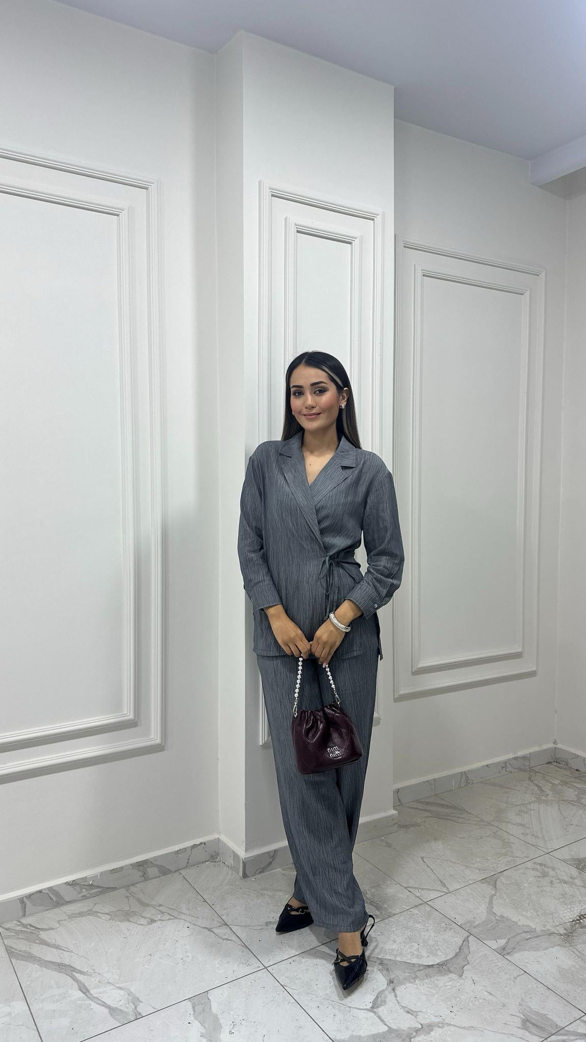 İkili Yandan Bağlamalı Gömlekli Takım Gri 