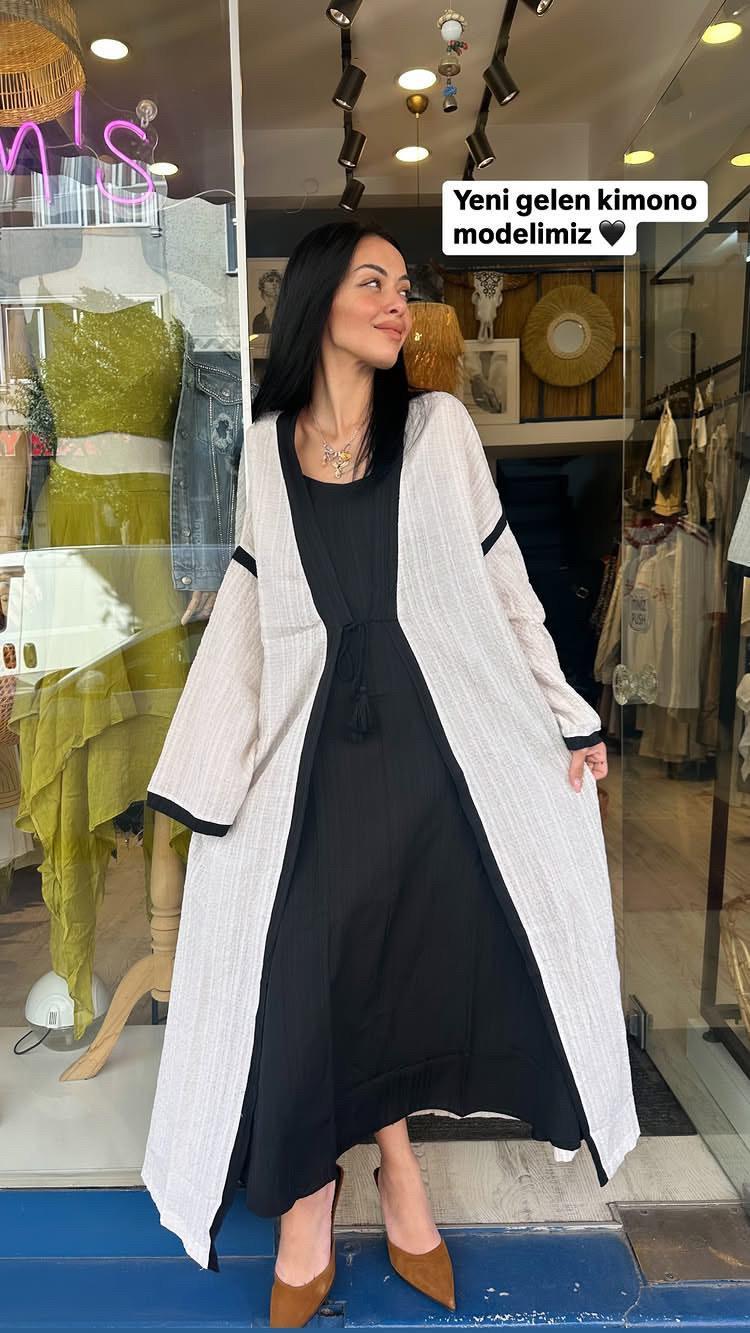 Biyeli Kimono