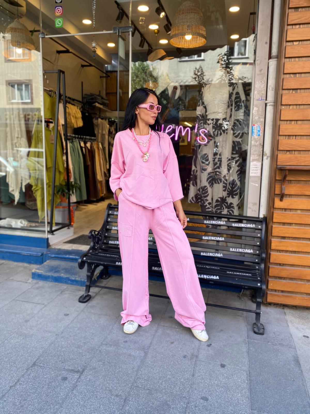 Pembe Oversize Eşofman Takımı