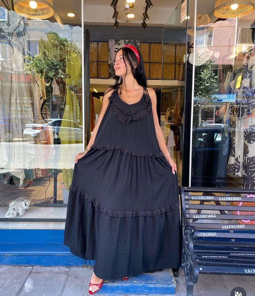 Siyah maxi boy fırfırlı elbise