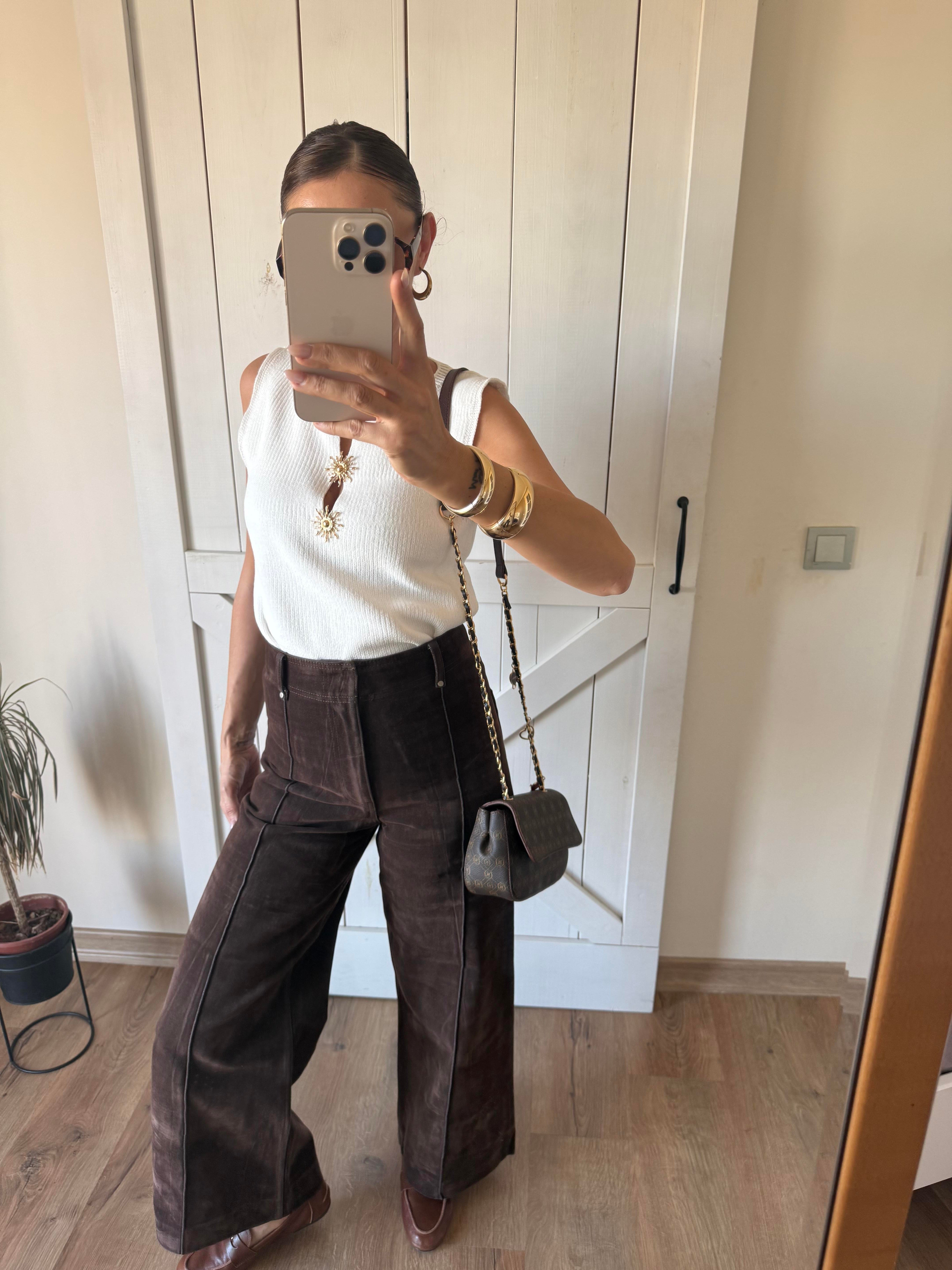 Acı Kahve Önden Çizgi Detaylı Bol Paça Kadife Pantolon