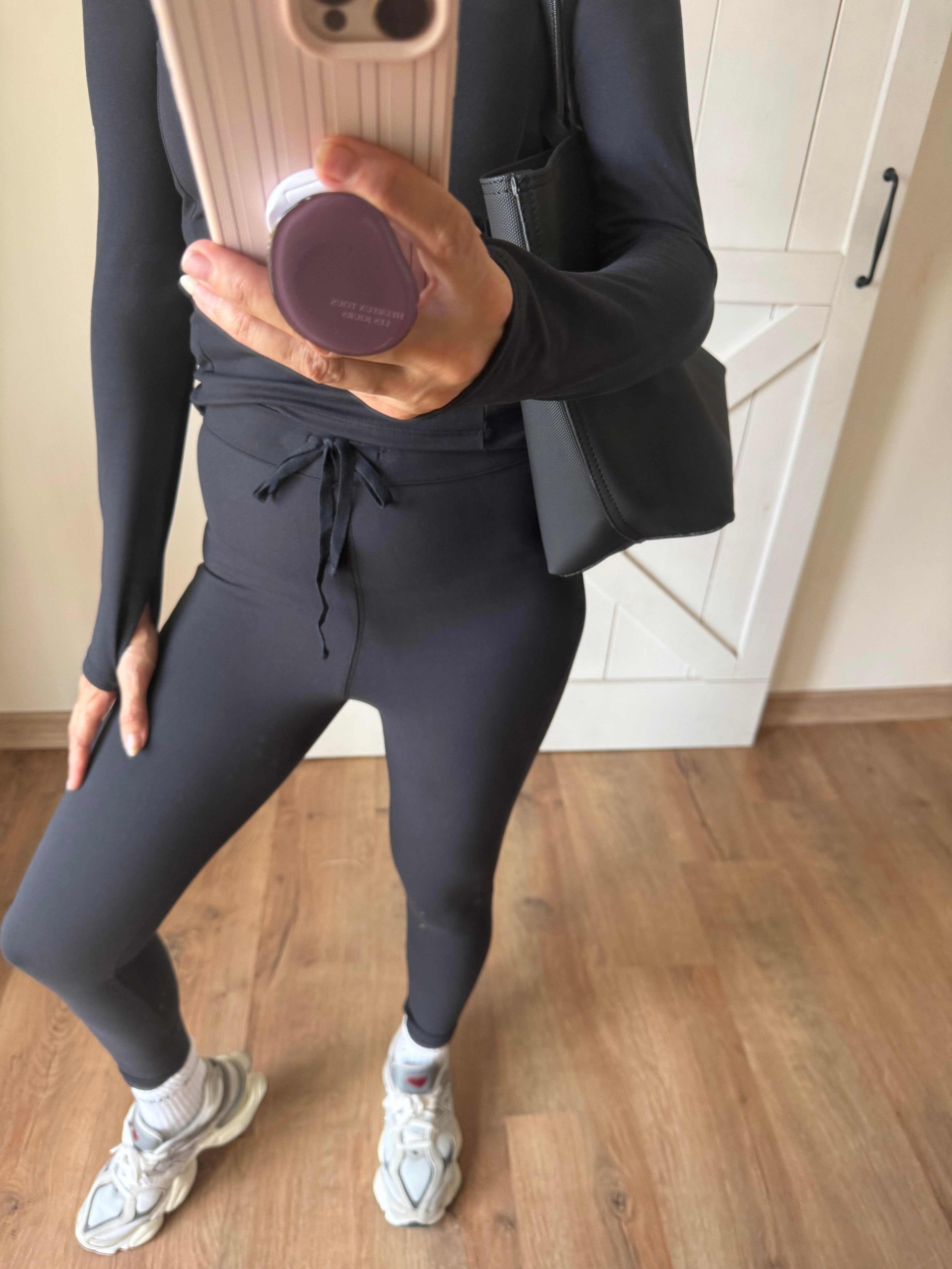 Aloha Bağlama Detaylı Siyah Tayt