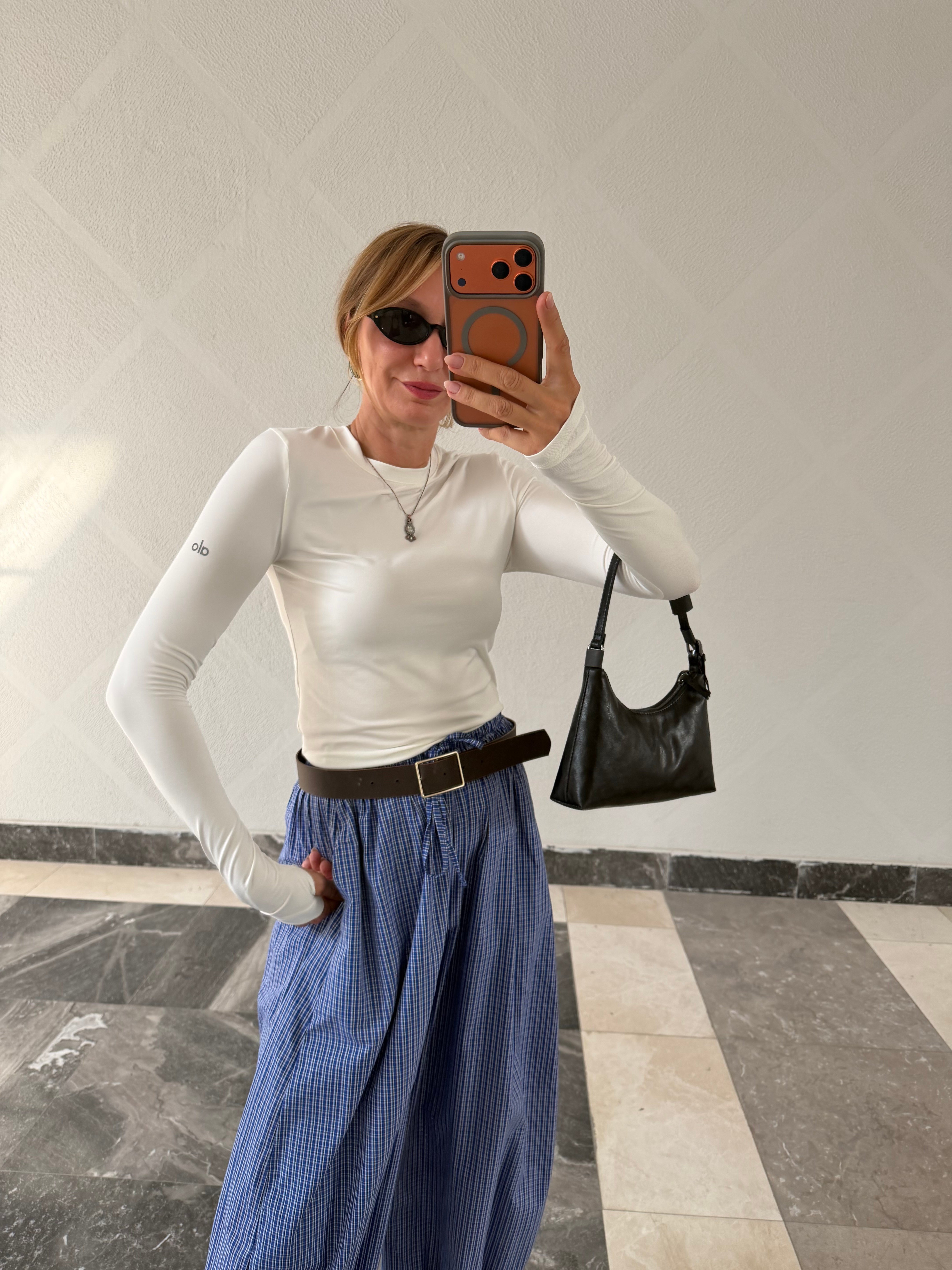 Aloha Beyaz Parmak Geçirmeli Runner
