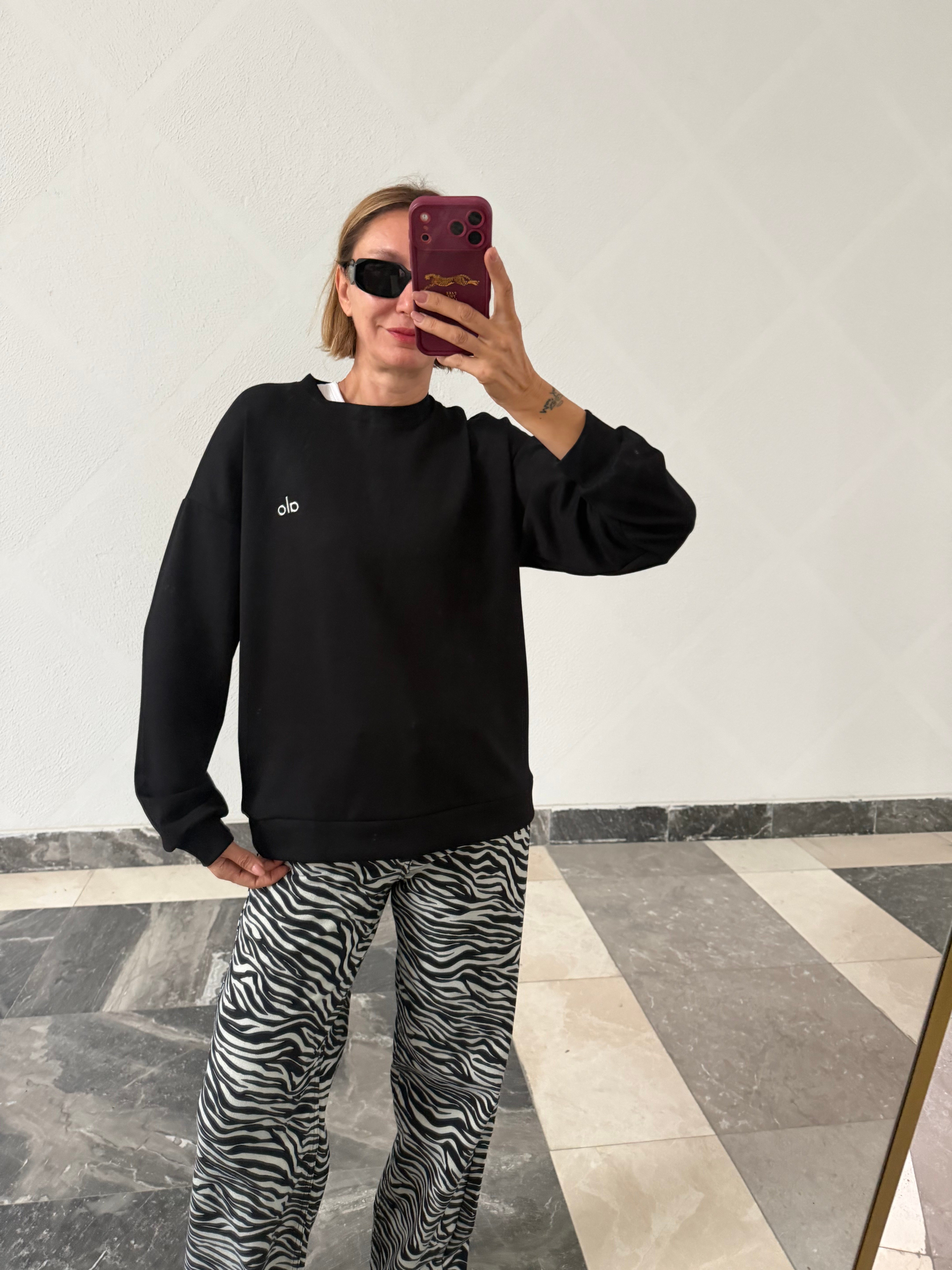 Aloha Siyah Reflektör Baskılı Sweat