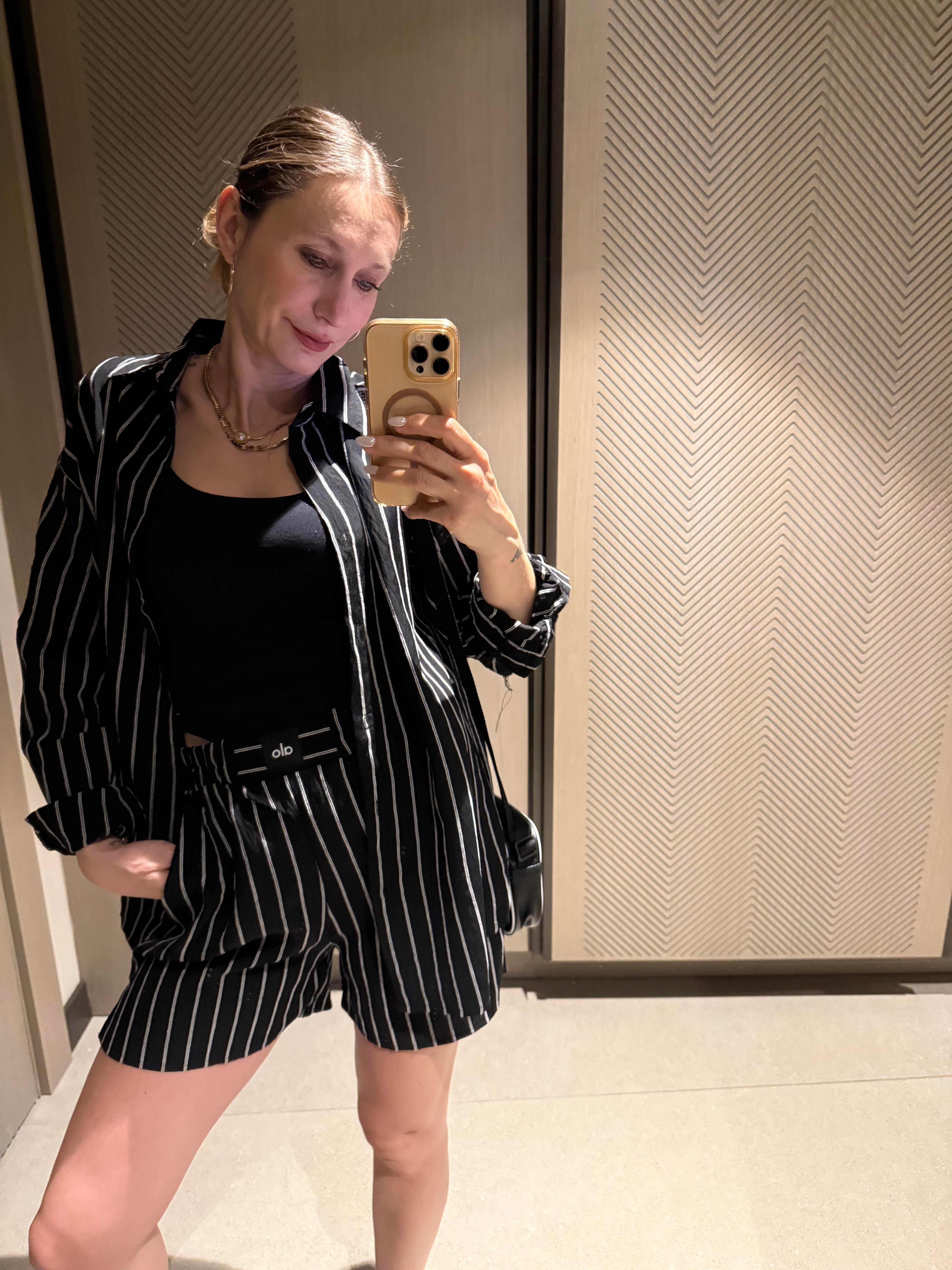 Aloy Siyah Gömlek Şort Takım