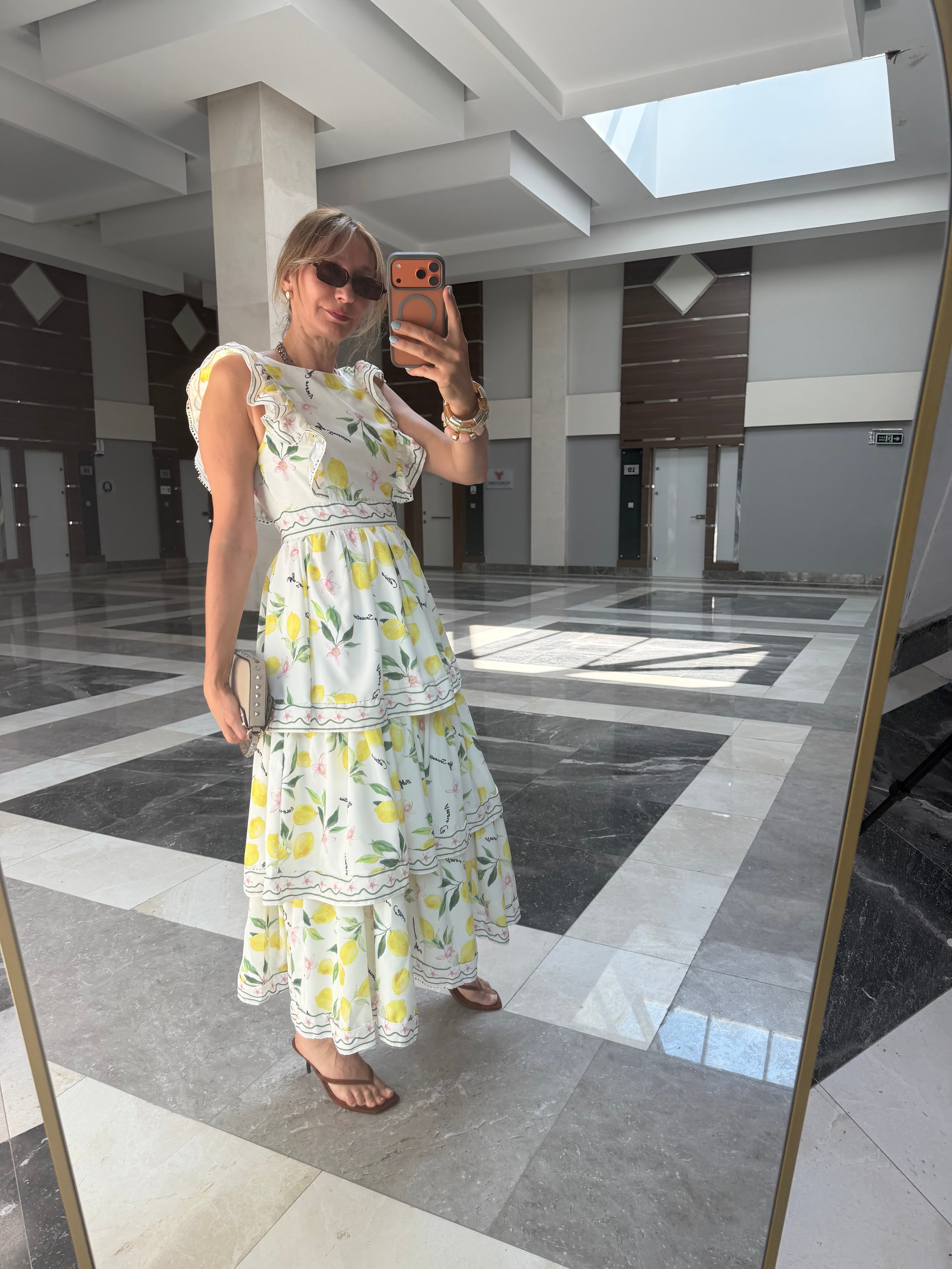 Amalfi Elbise Katlı