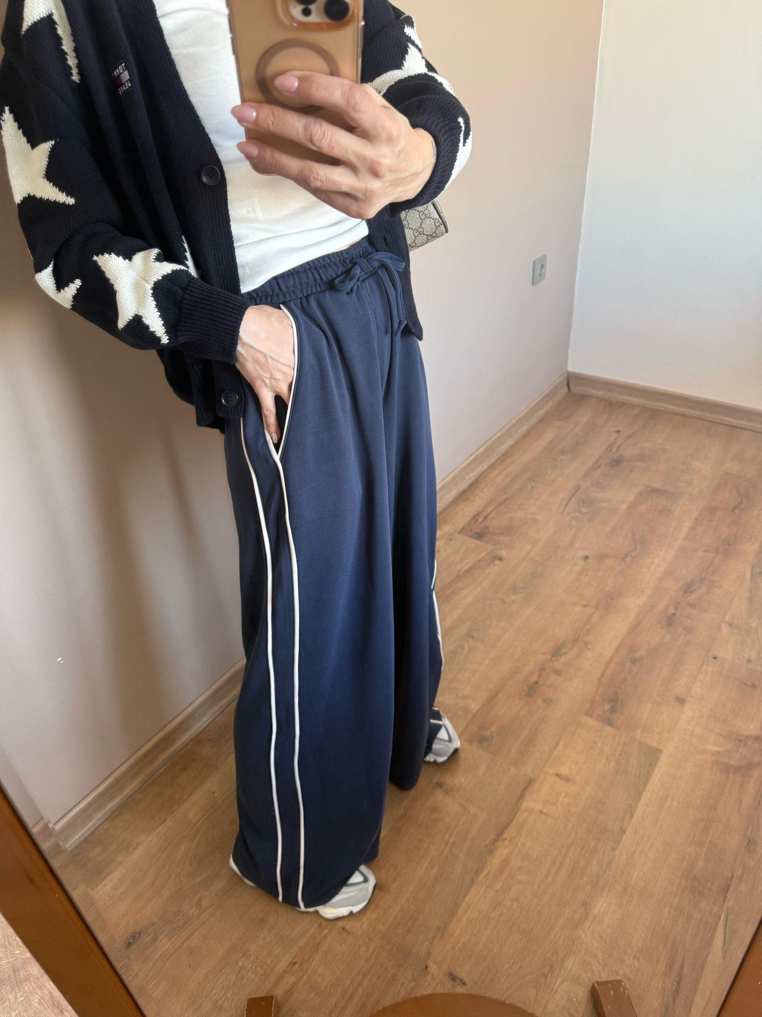 Antrasit Yandan Gipe Detaylı Beli Lastikli Bol Paça Pantolon