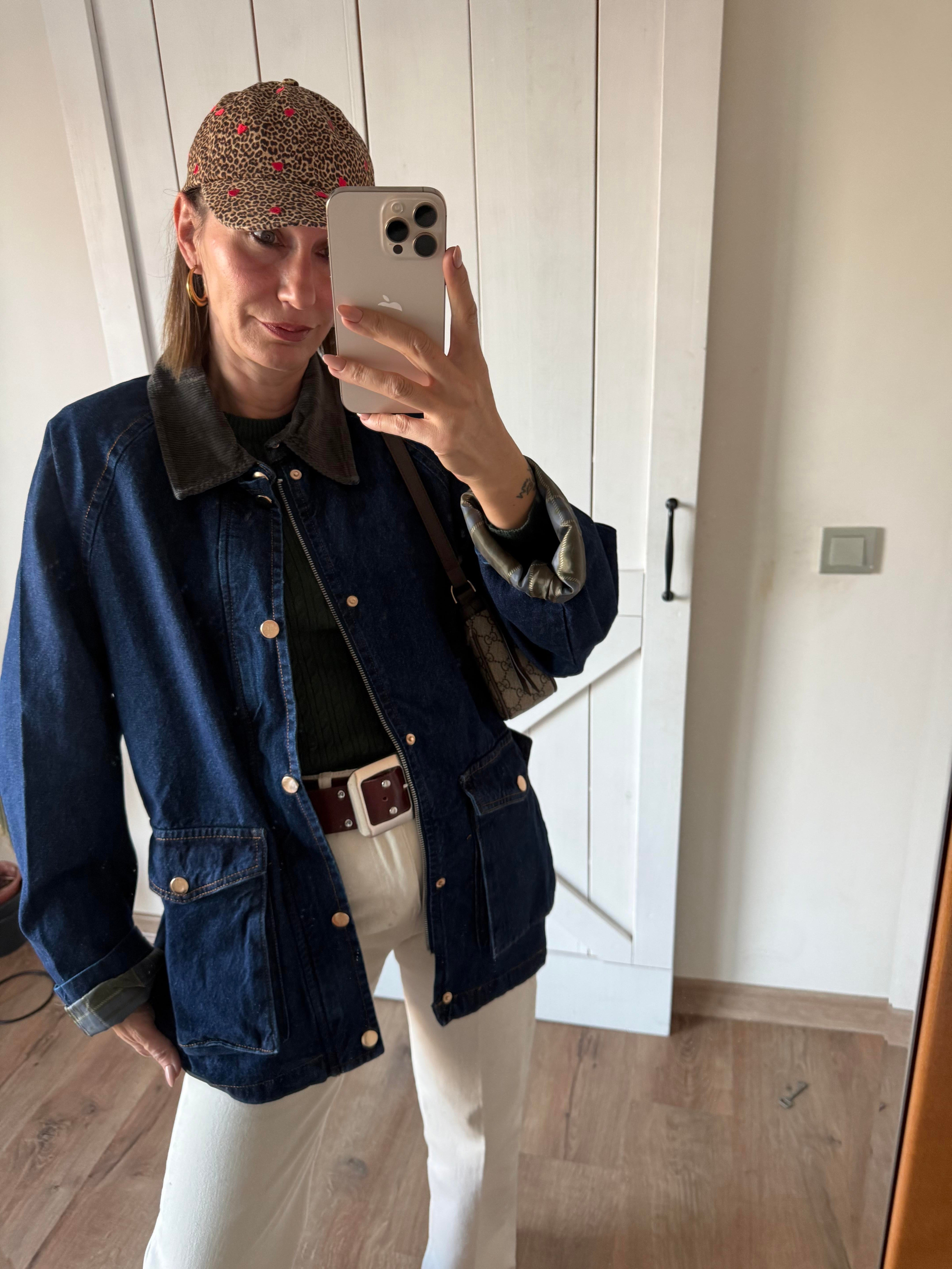 Barbour Model İçi Yeşil Ekoseli Kadife Yakalı Ceket