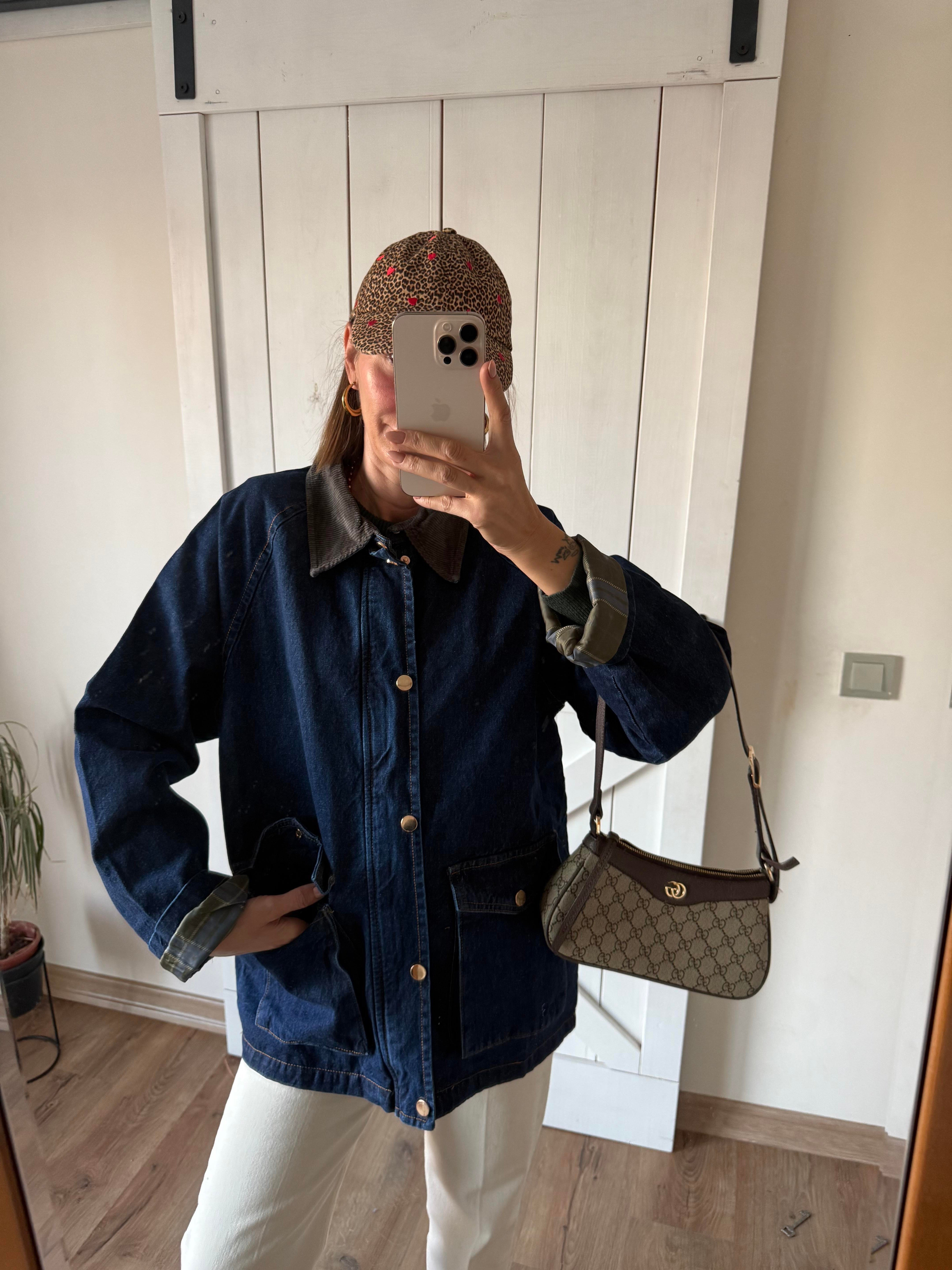 Barbour Model İçi Yeşil Ekoseli Kadife Yakalı Ceket