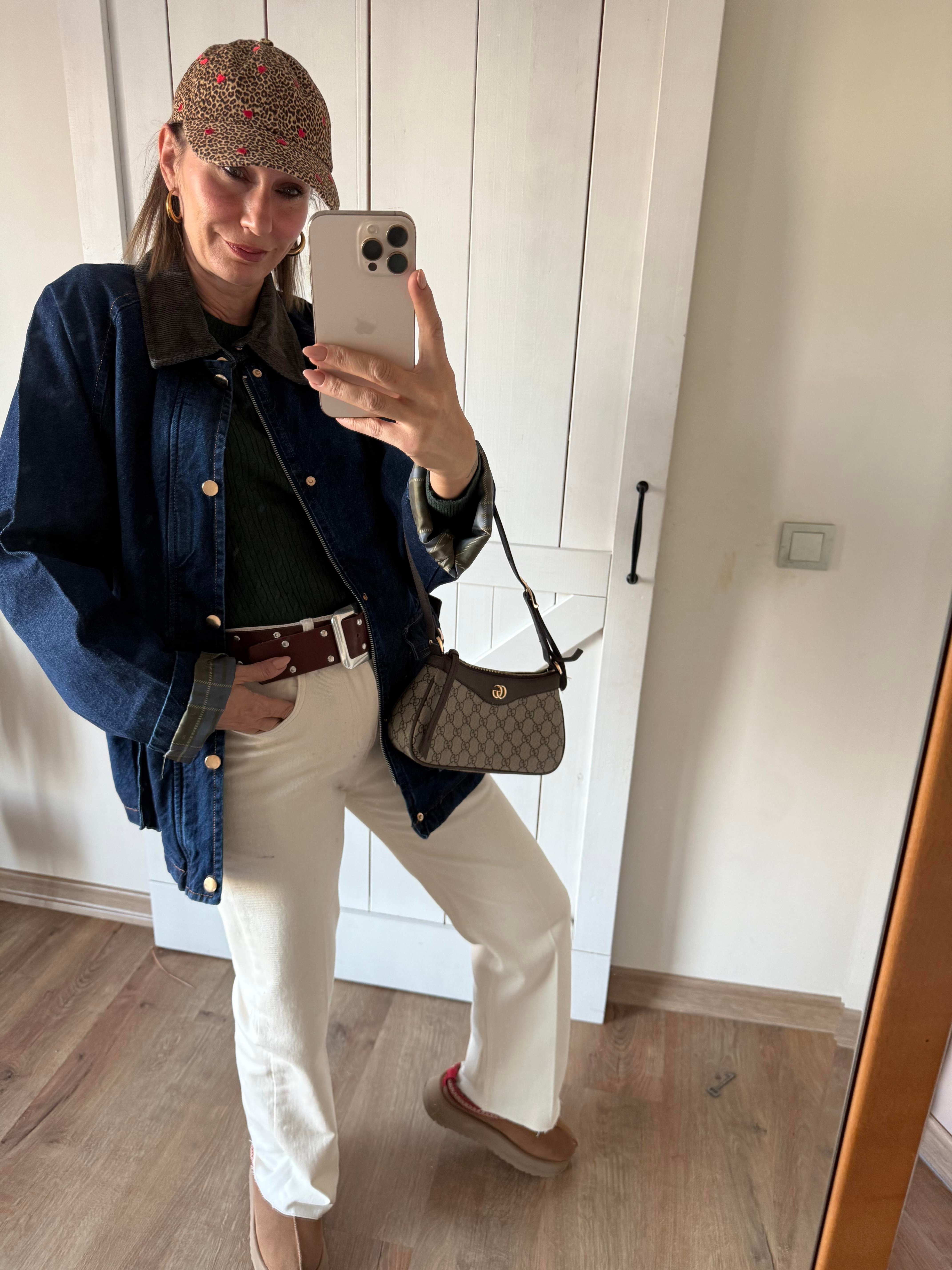 Barbour Model İçi Yeşil Ekoseli Kadife Yakalı Ceket