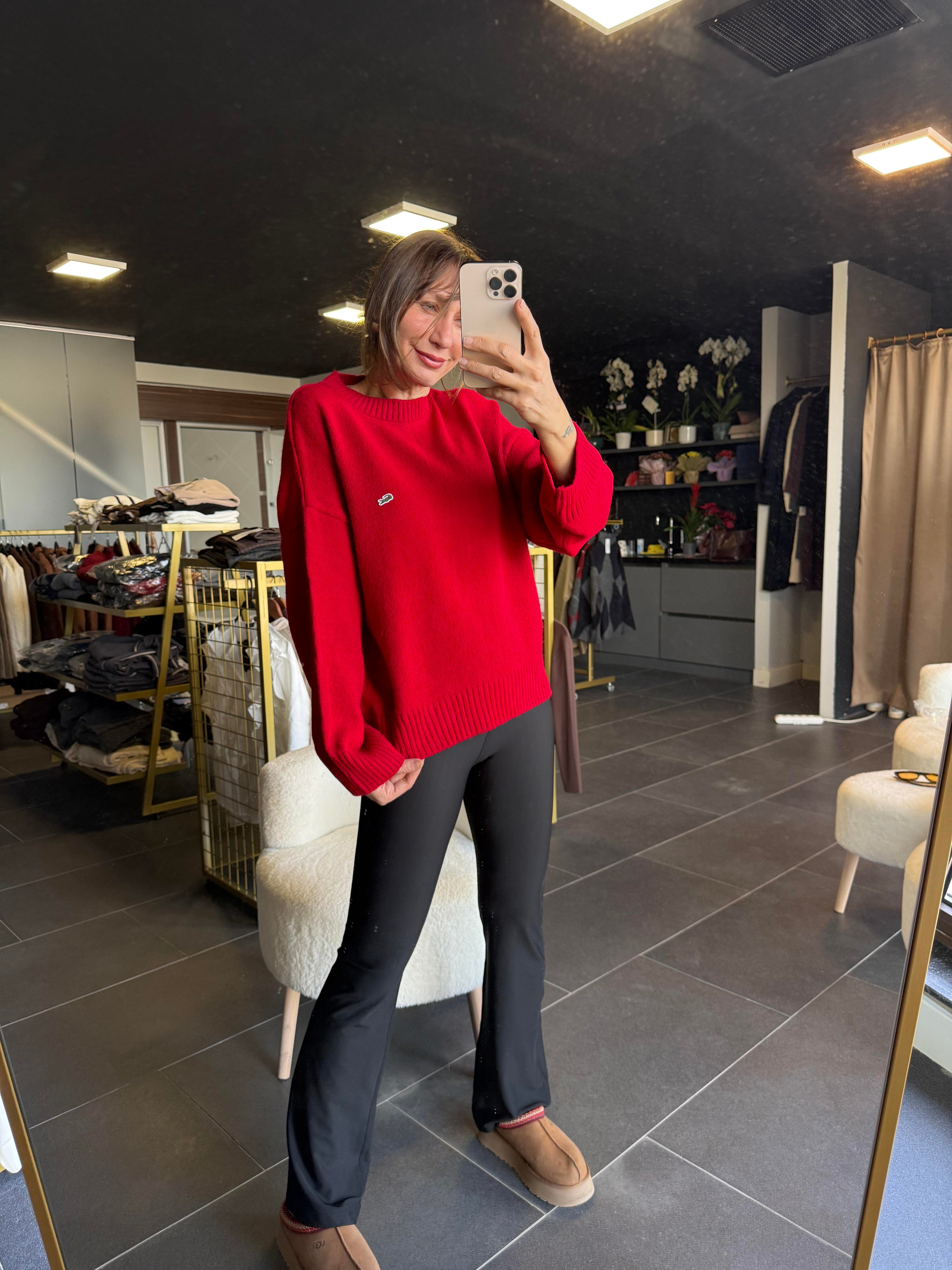 Basic Kırmızı Kazak