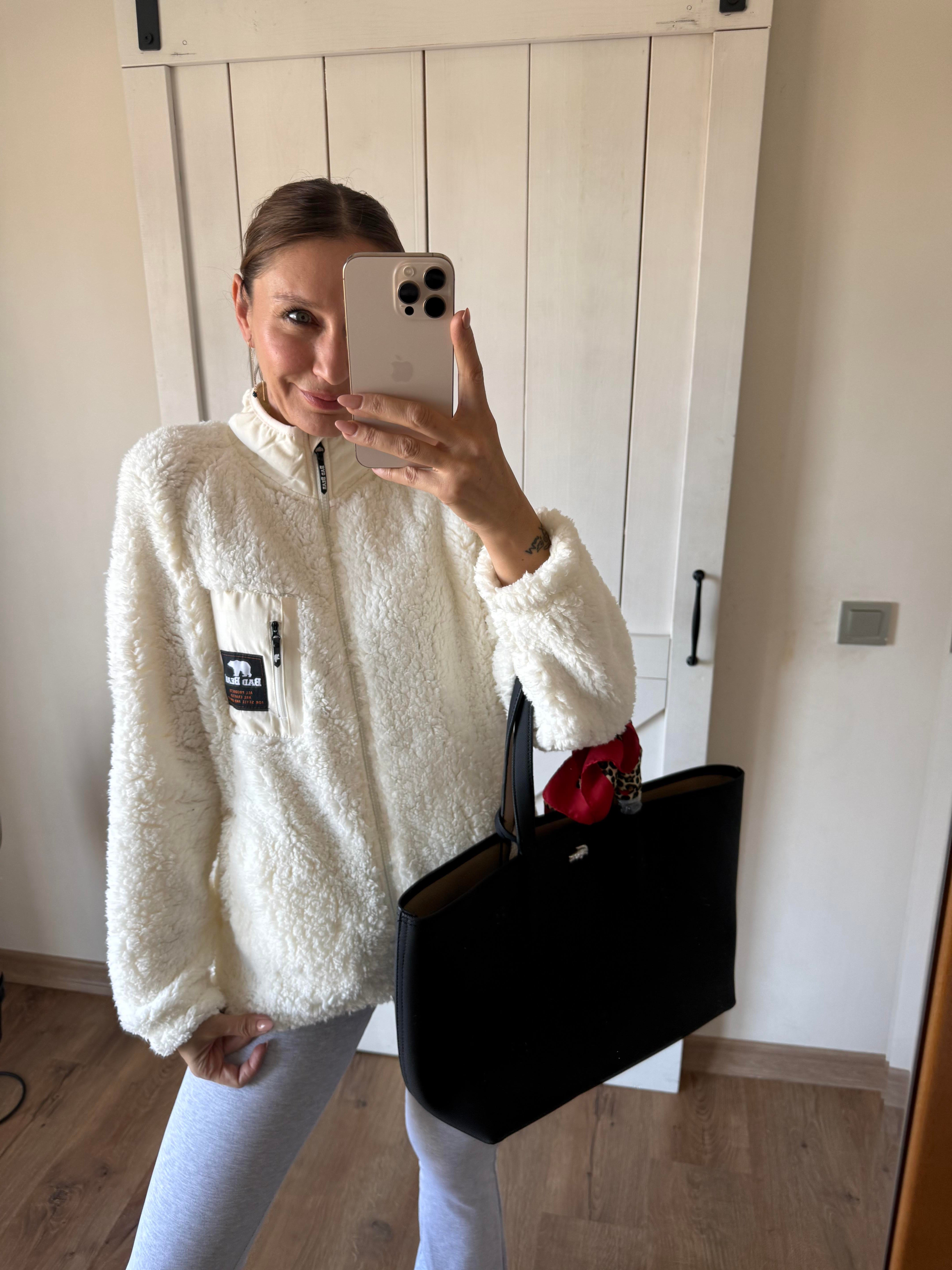 Bear Kırık Beyaz Fermuarlı Peluş Mont