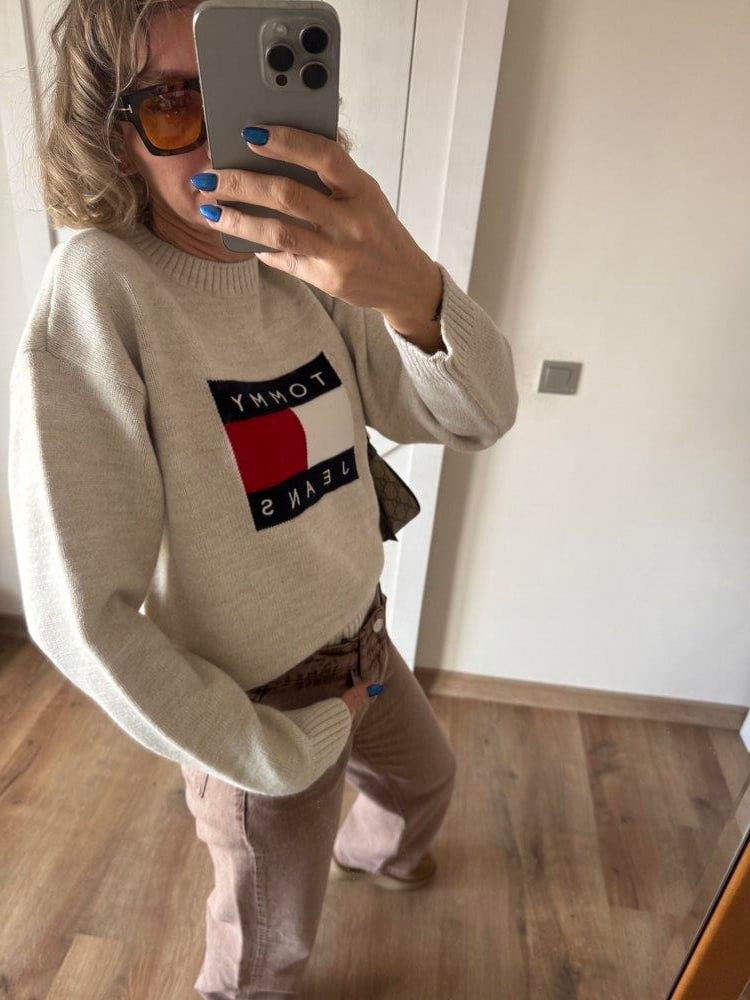 Bej Yuvarlak Yaka Kazak