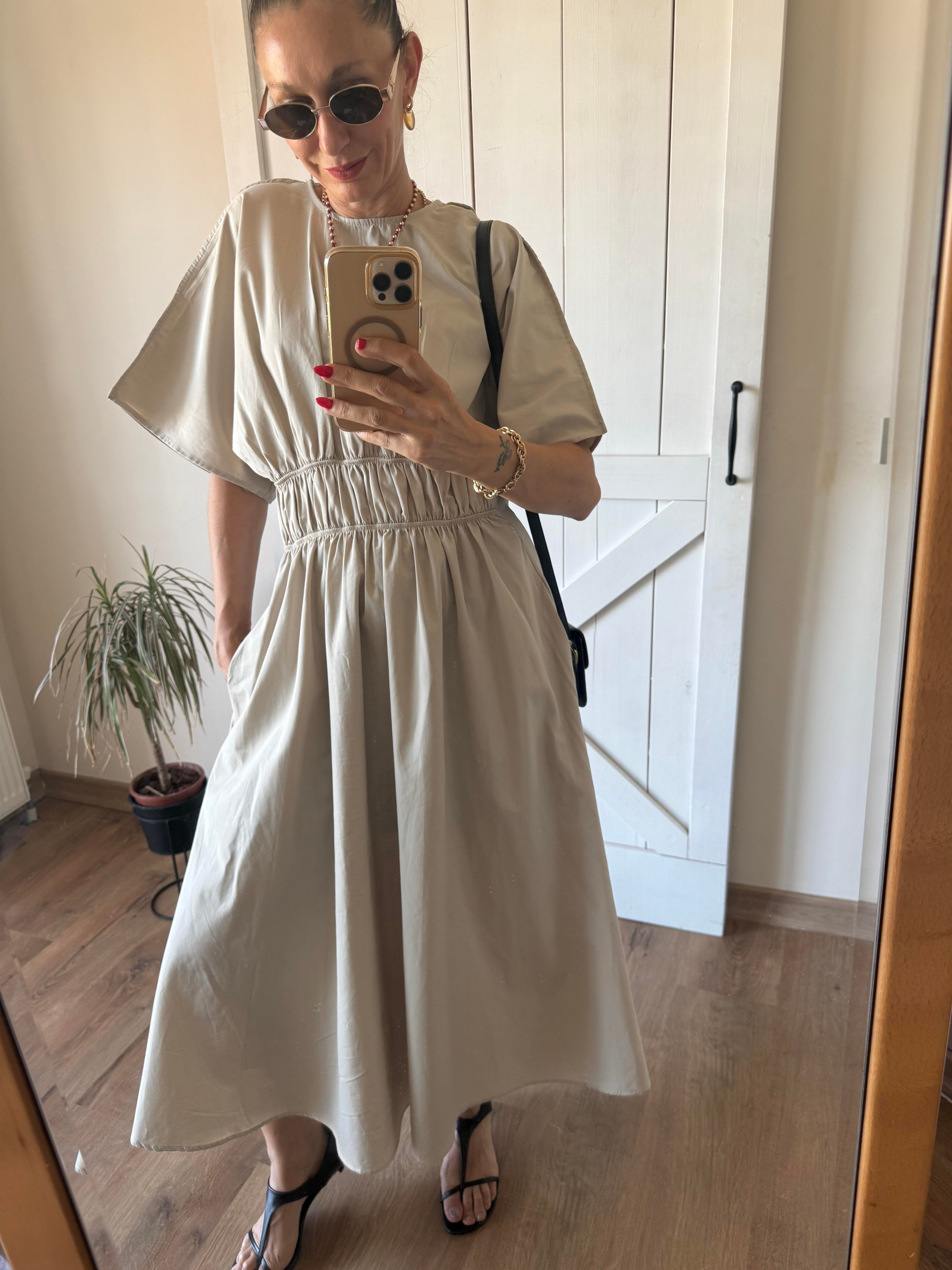 Bel Büzgülü Beyaz Kos Elbise