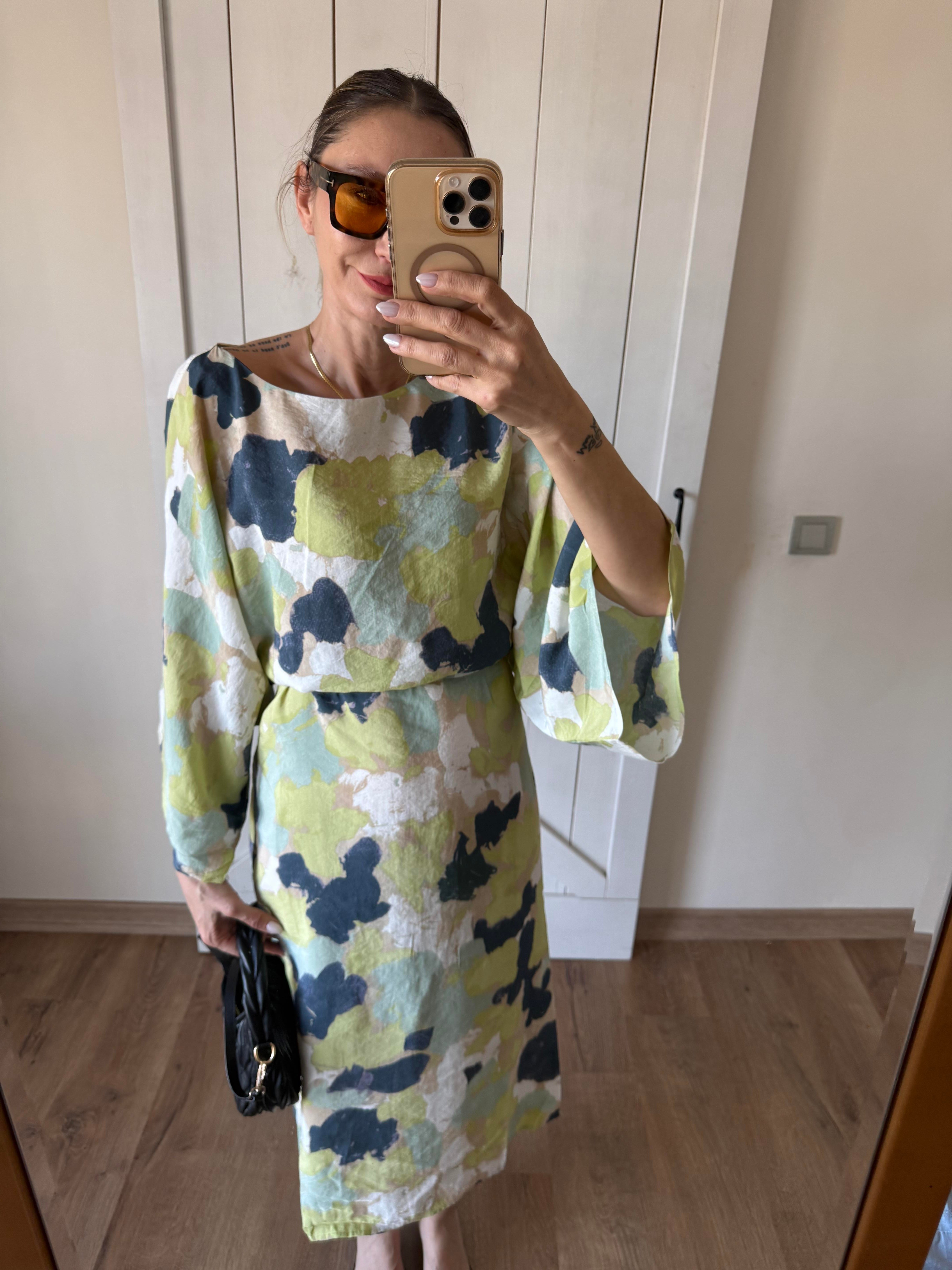 Belden Ayarlamalı Fırça Darbeli Elbise