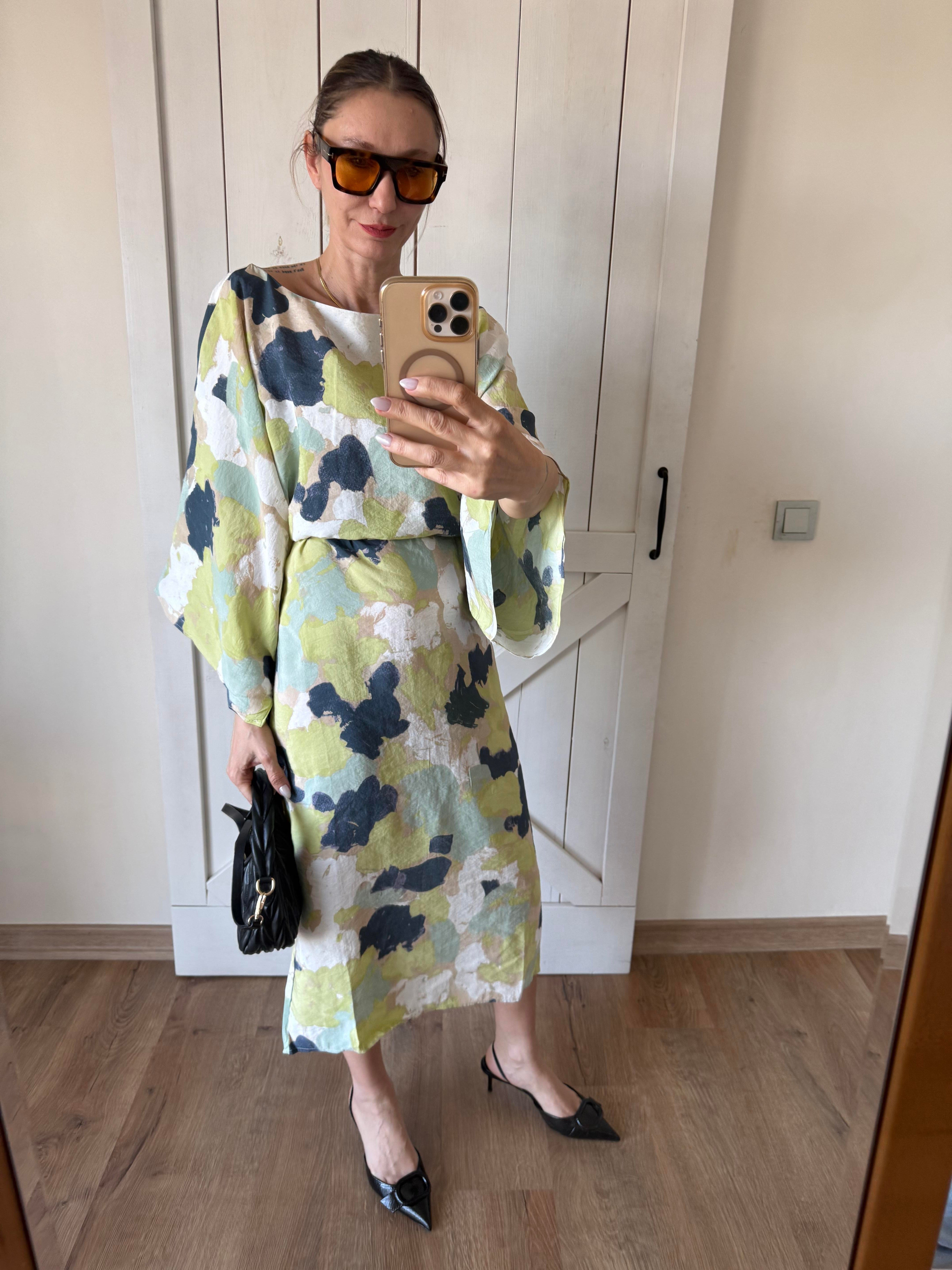 Belden Ayarlamalı Fırça Darbeli Elbise