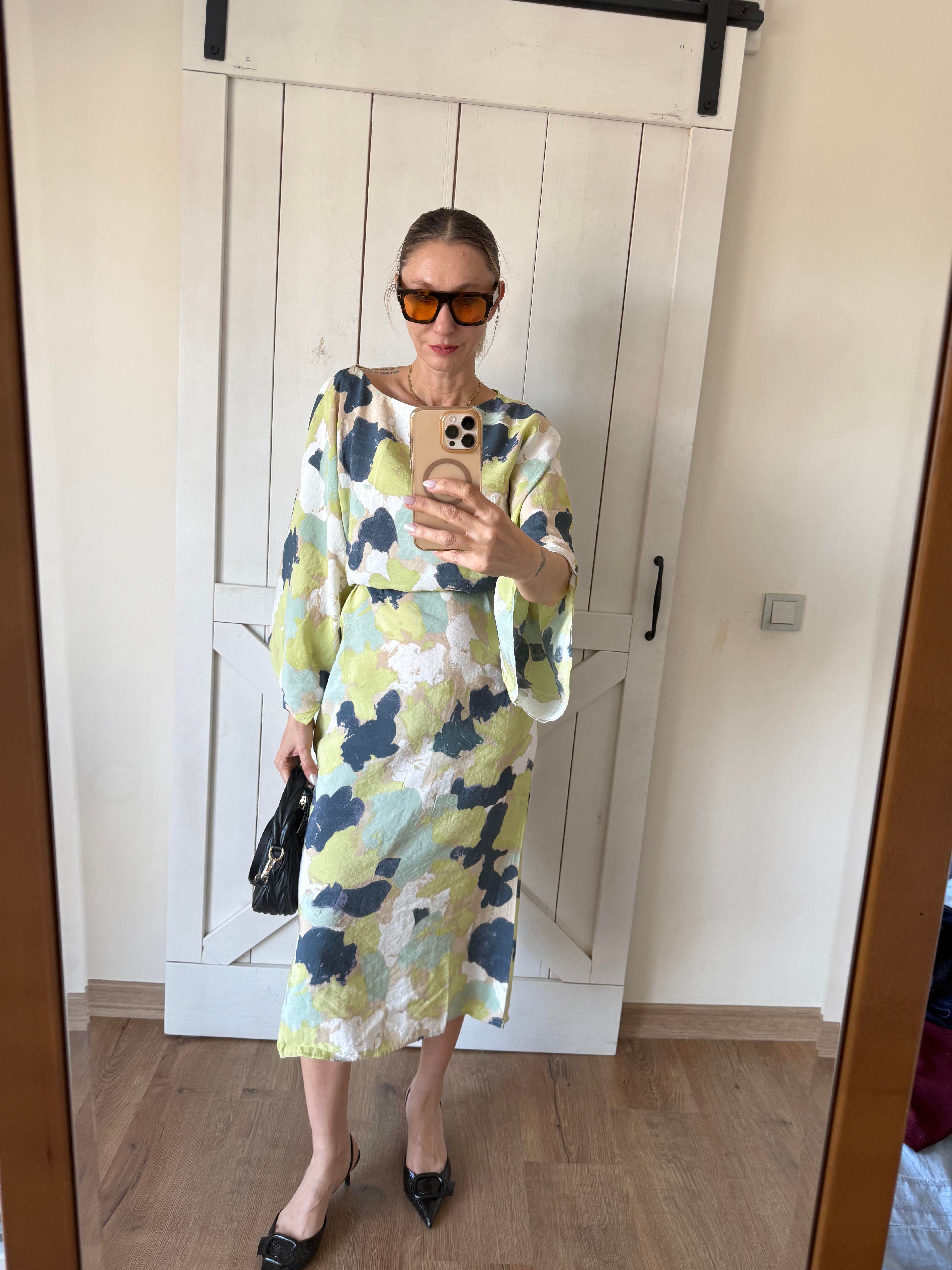 Belden Ayarlamalı Fırça Darbeli Elbise