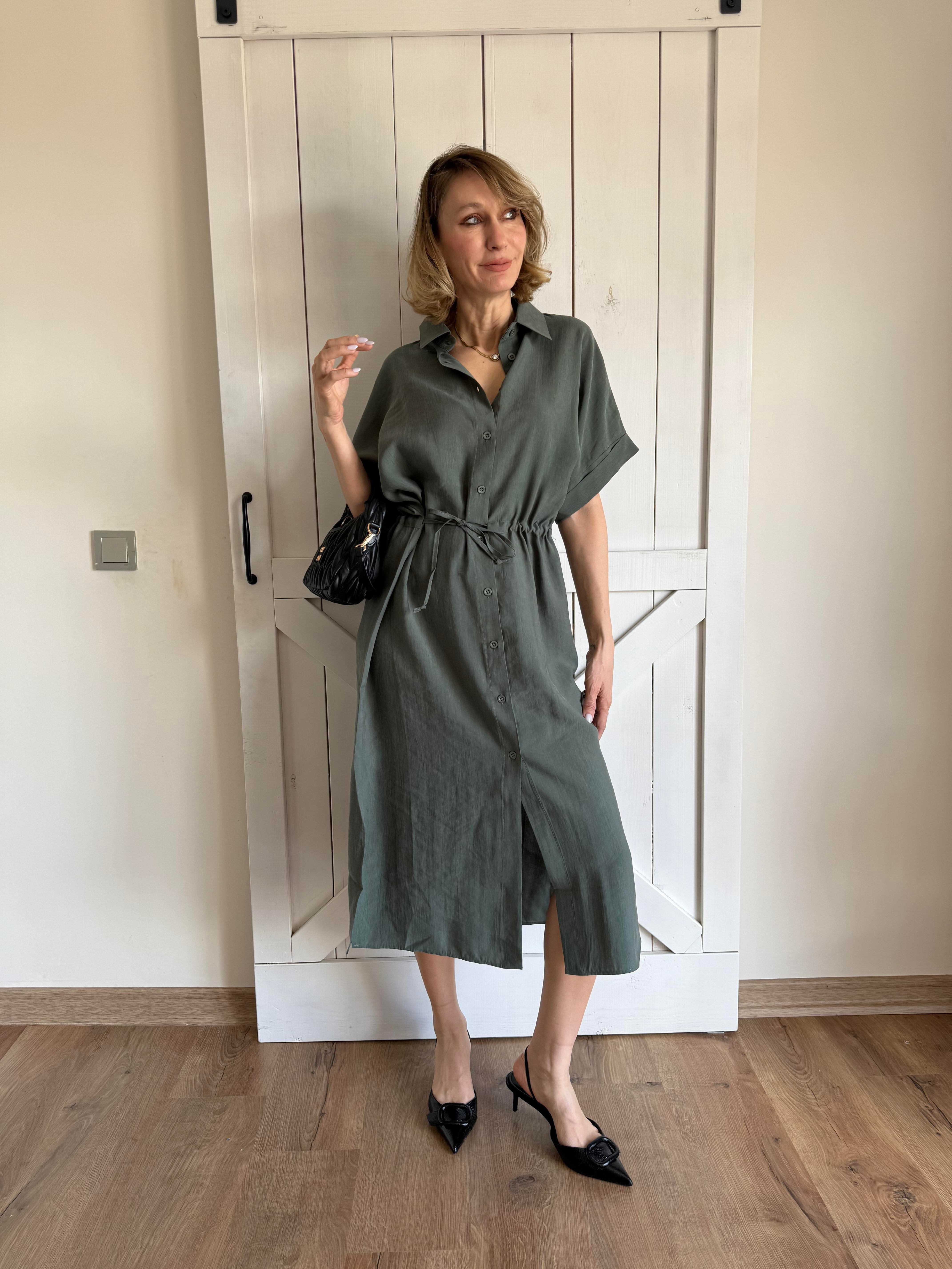 Belden Büzgü Detaylı Haki Elbise