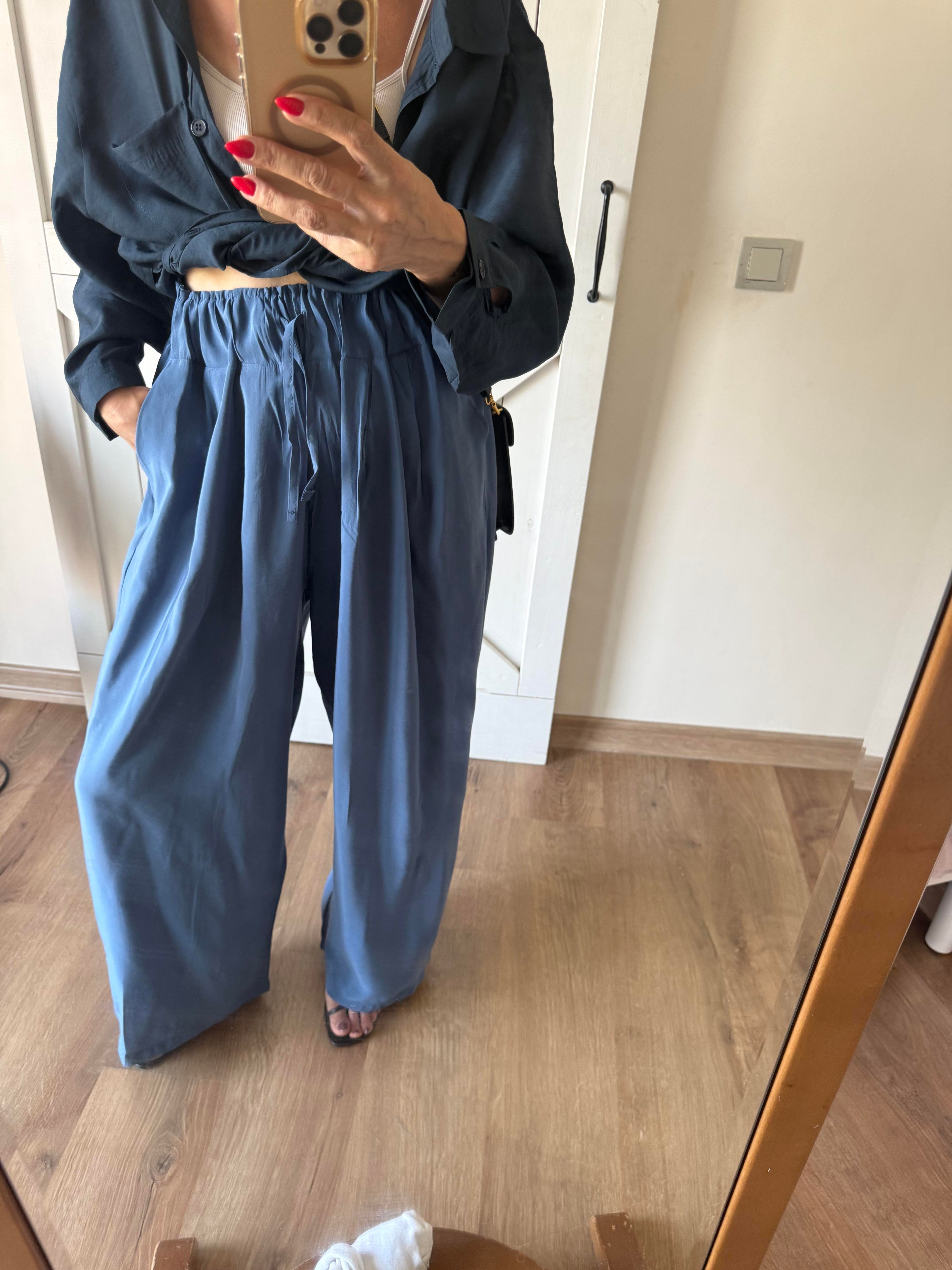 Beli Büzgülü İndigo Pantolon