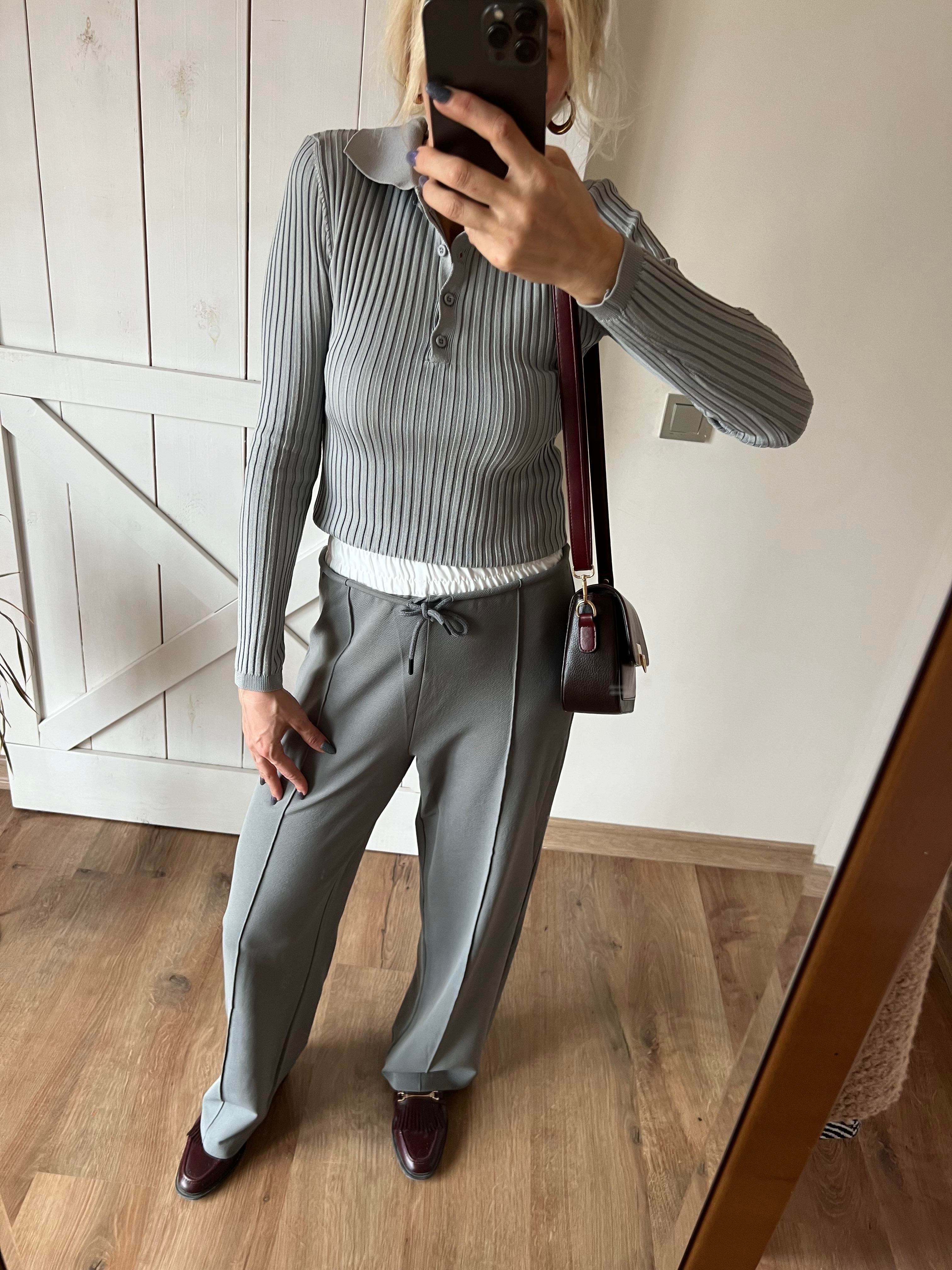 Beli Kemer Detaylı Gri Pantolon