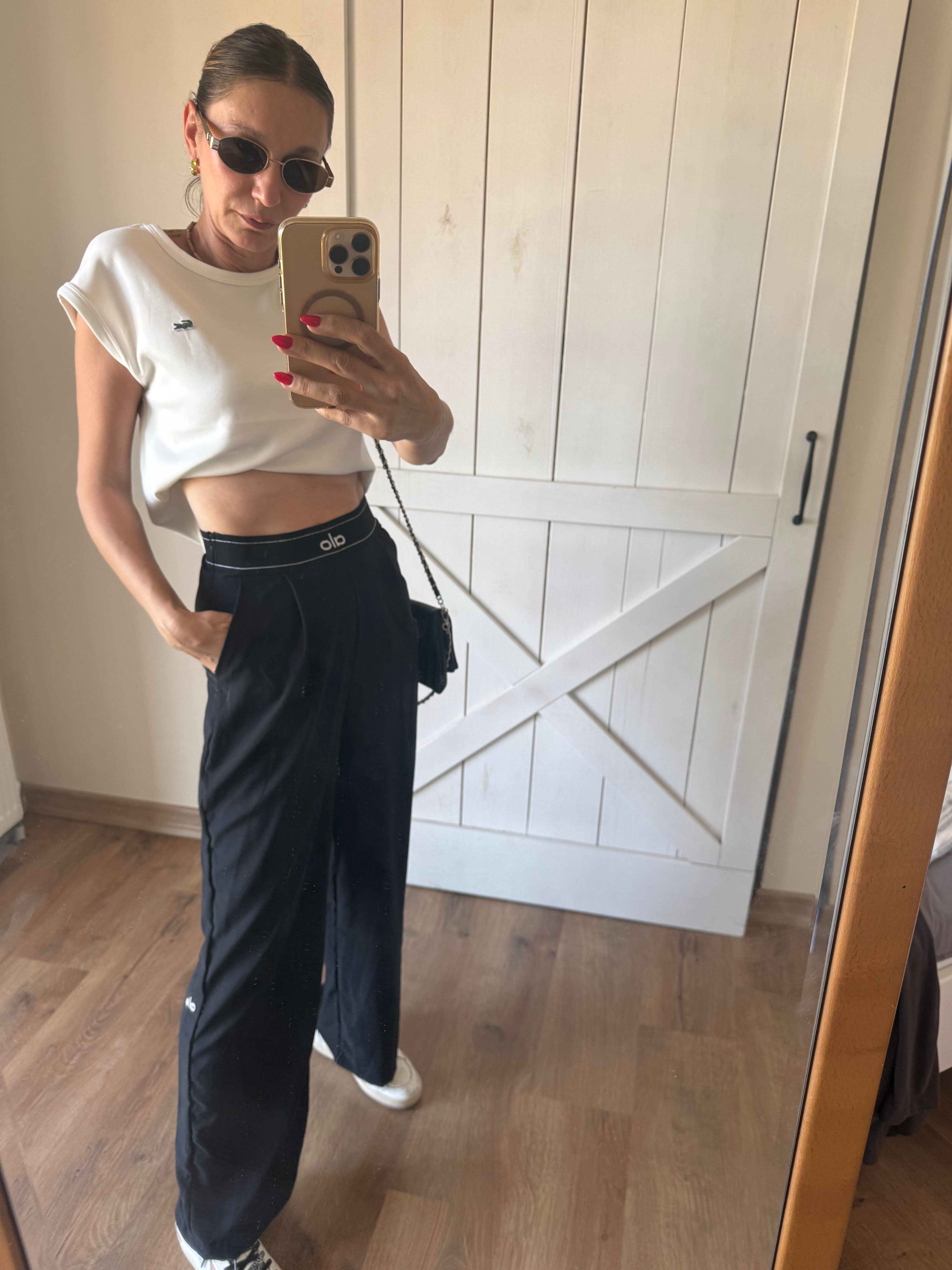 Beli Lastik Logolu Pantolon