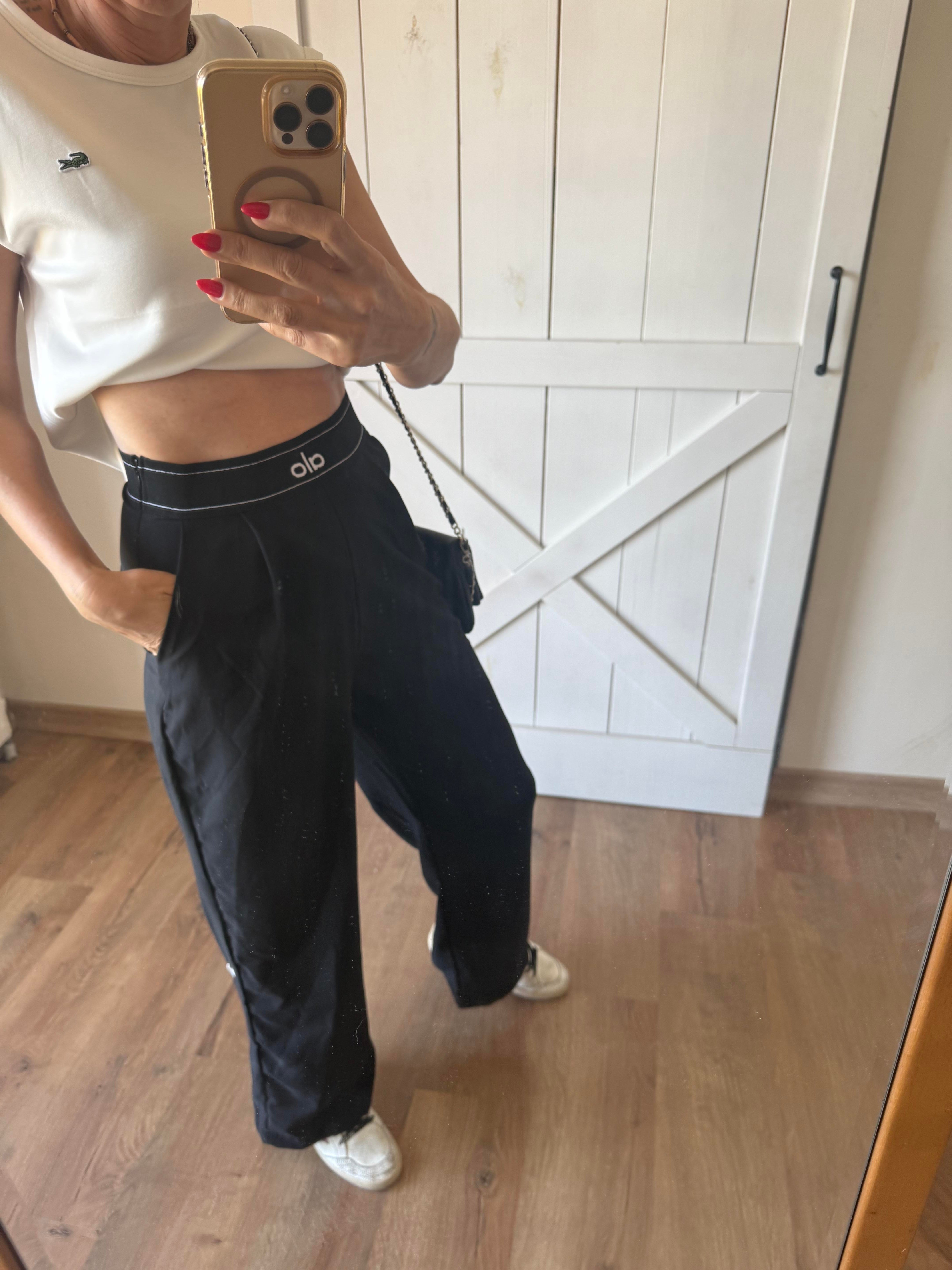 Beli Lastik Logolu Pantolon