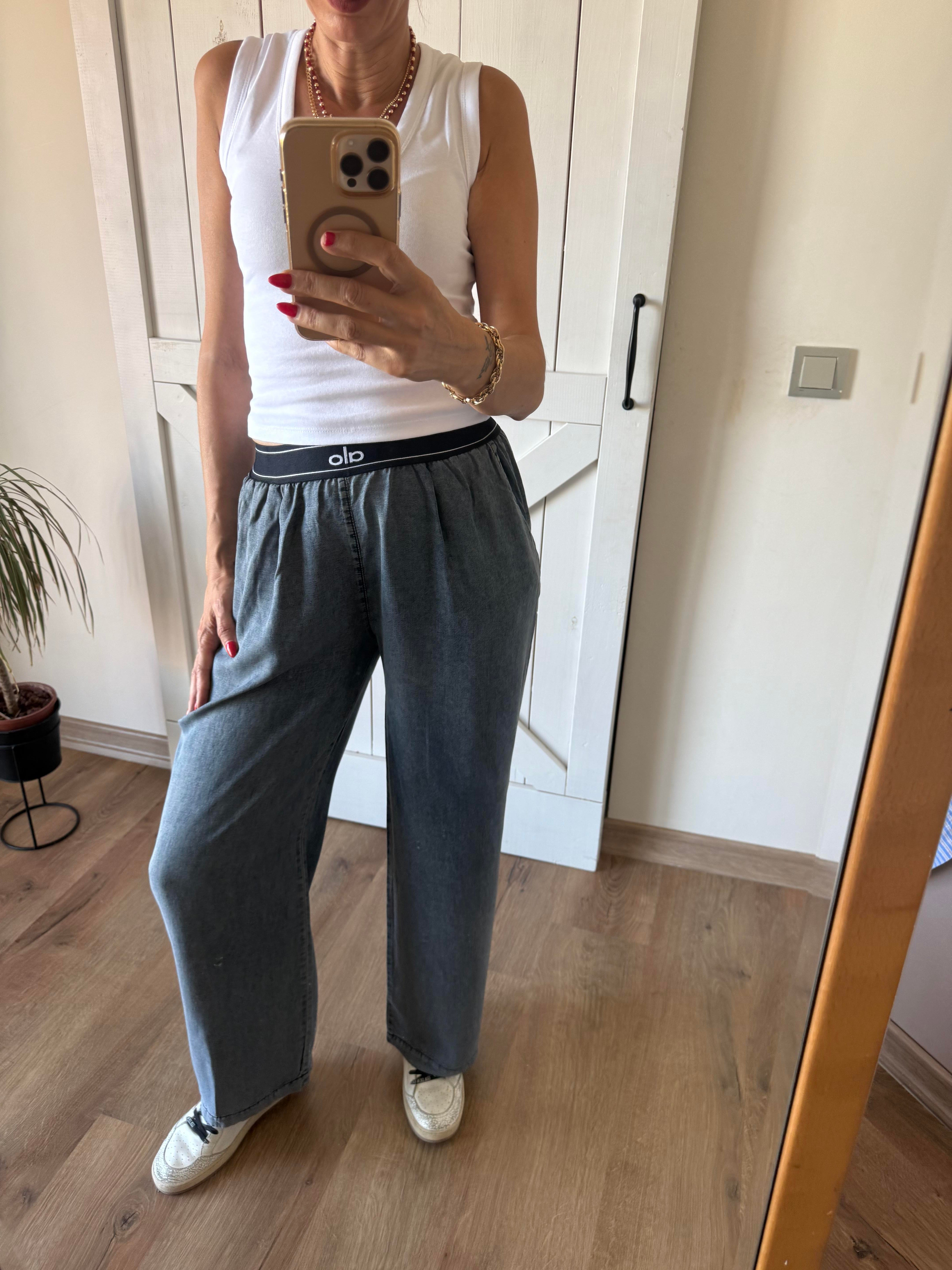 Beli Latikli Gri Pantolon