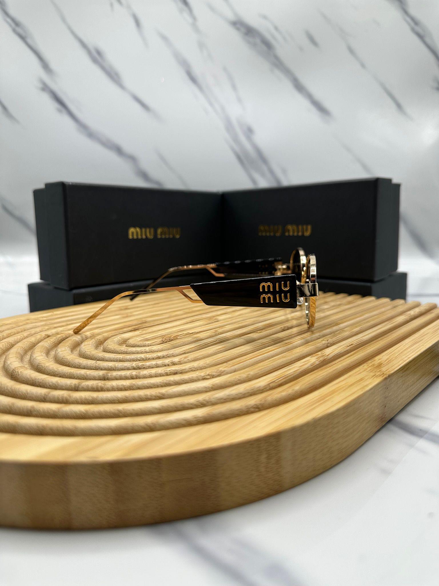 Bestie Miyyu Siyah Gold