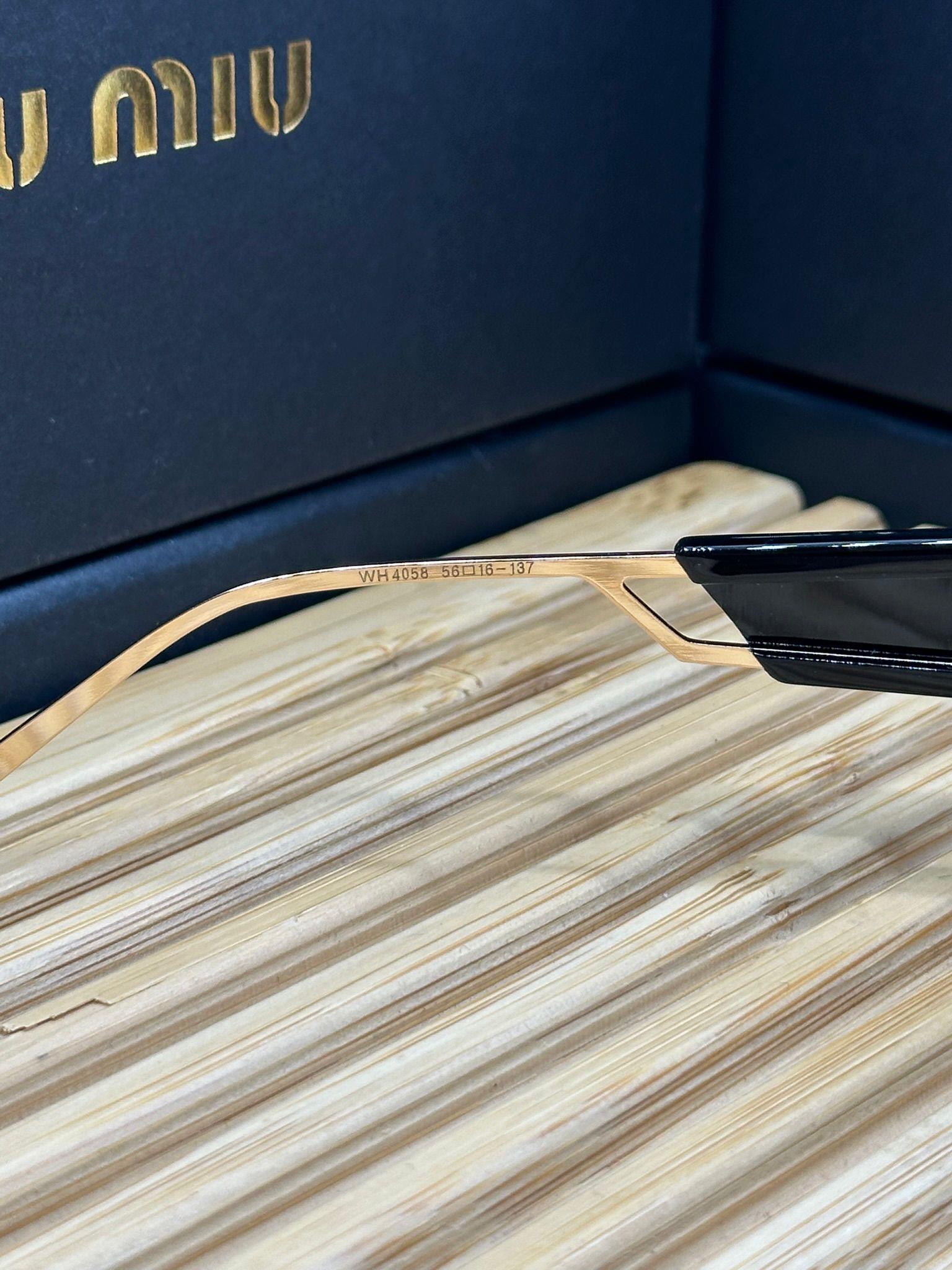 Bestie Miyyu Siyah Gold