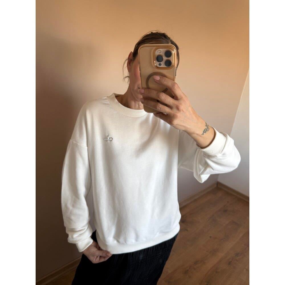 Beyaz Baskı Detaylı Bisiklet Yaka Kadın Sweatshirt 