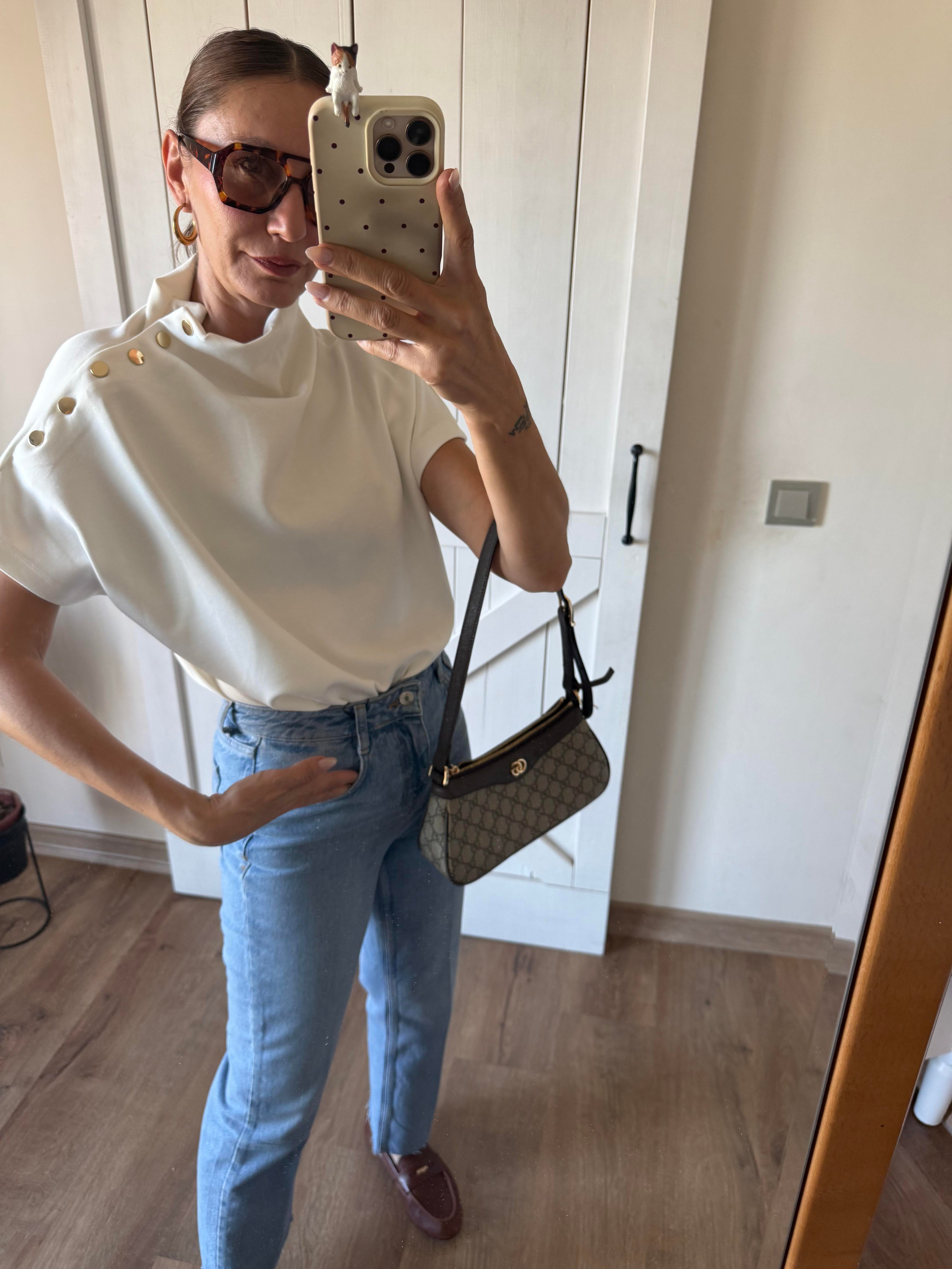 Beyaz Çıtçıt Detaylı Bluz