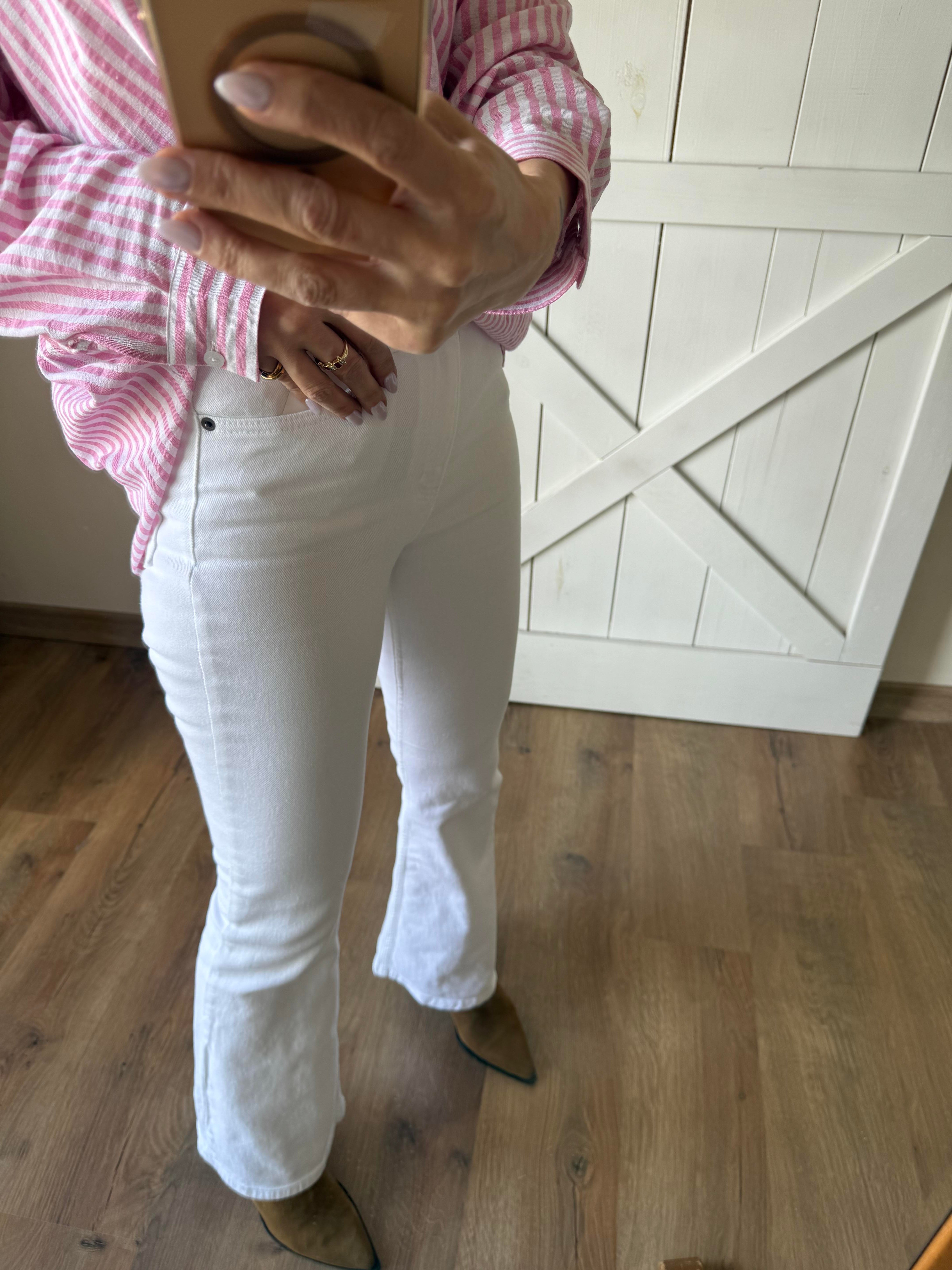 Beyaz Hafif İspanyol Jean