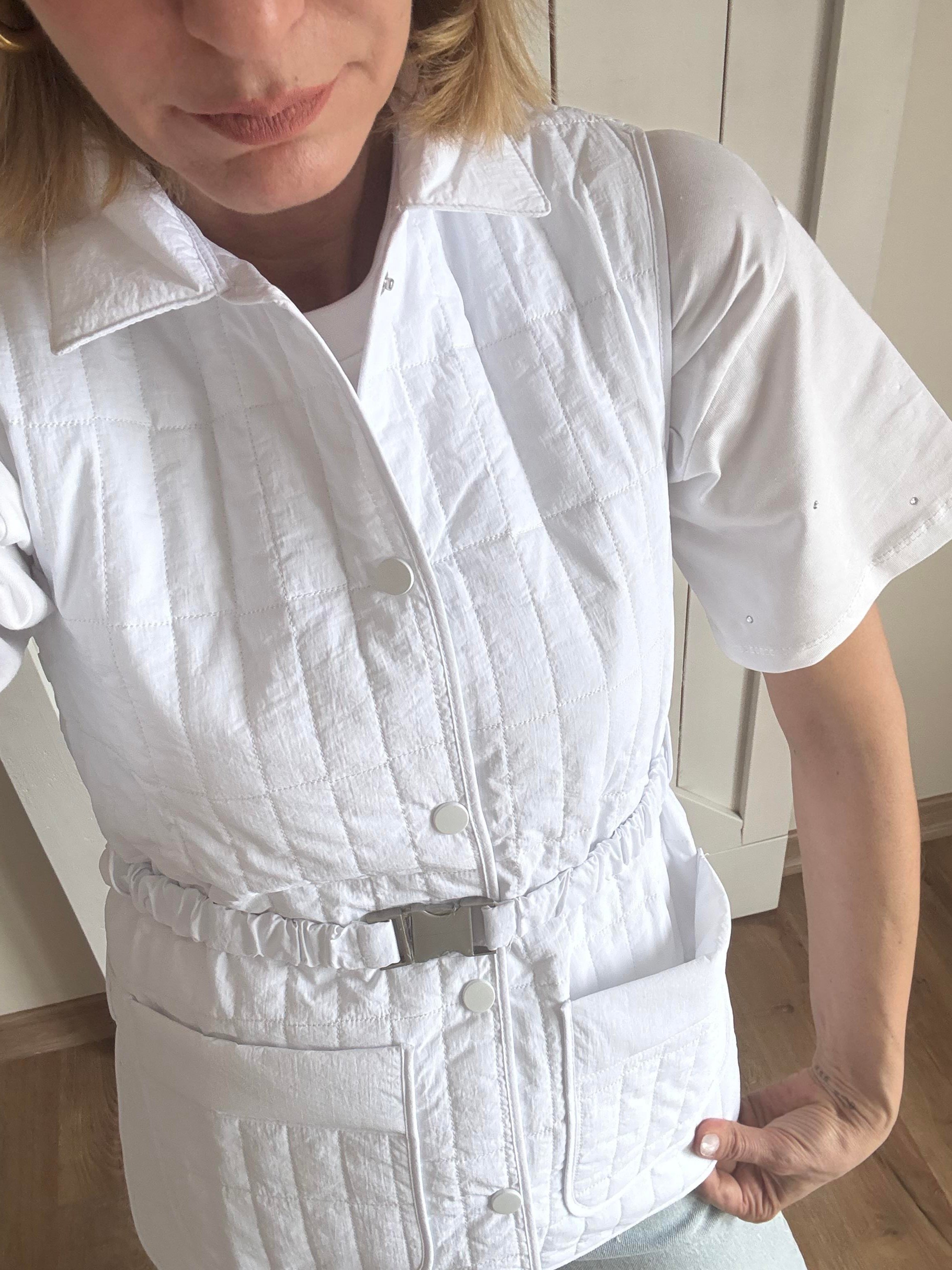 Beyaz Kapitone Yelek