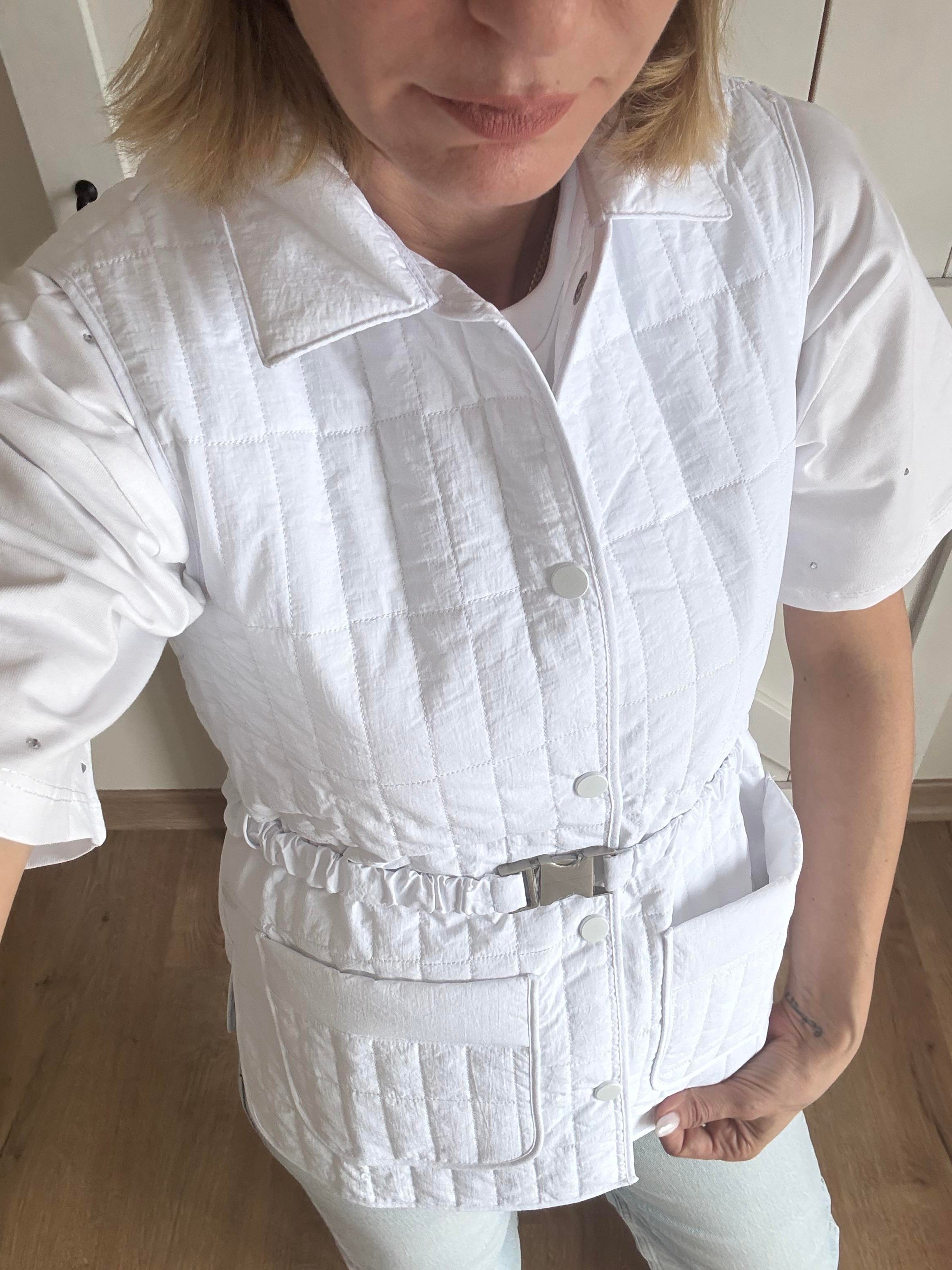 Beyaz Kapitone Yelek