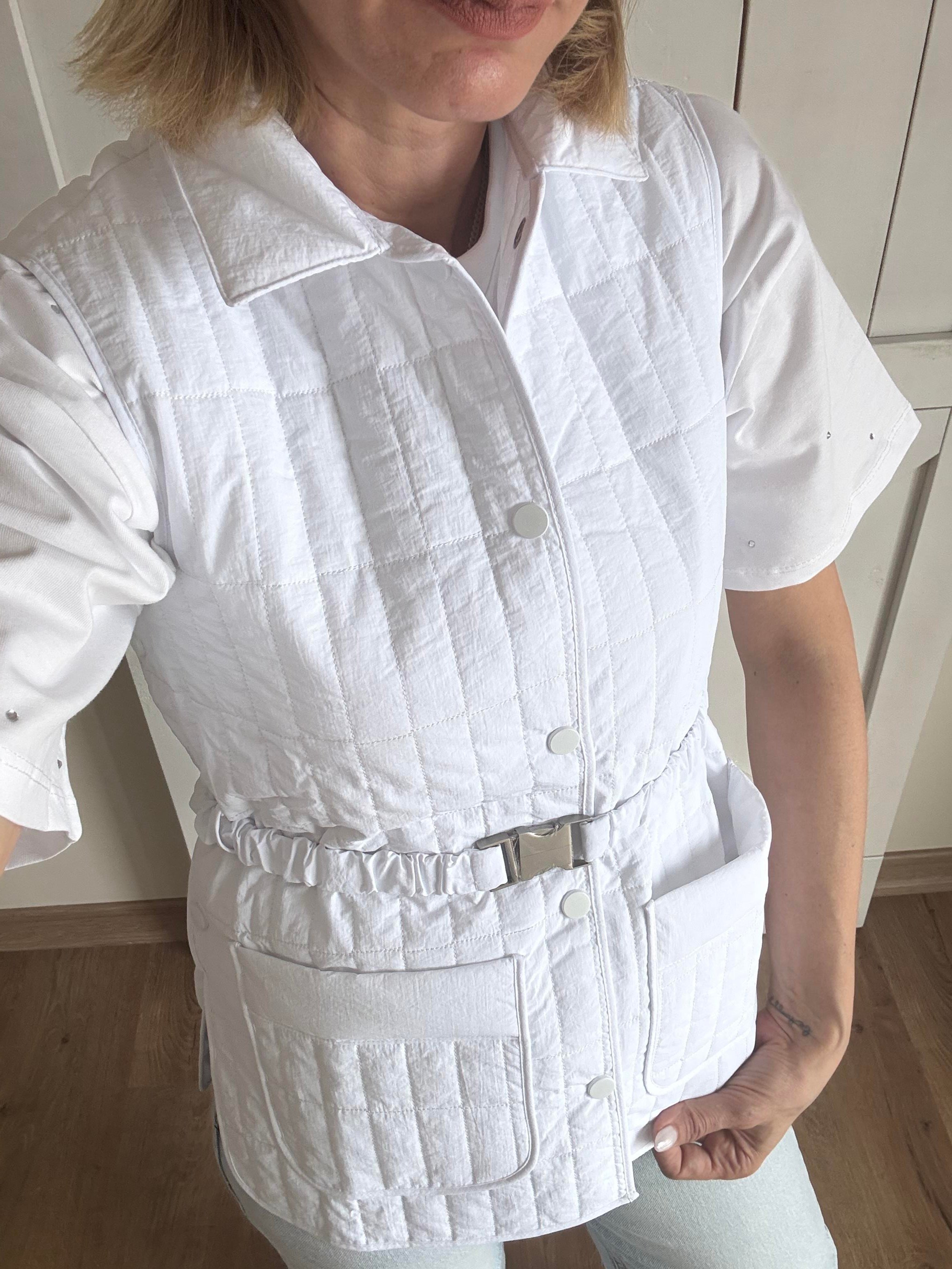 Beyaz Kapitone Yelek