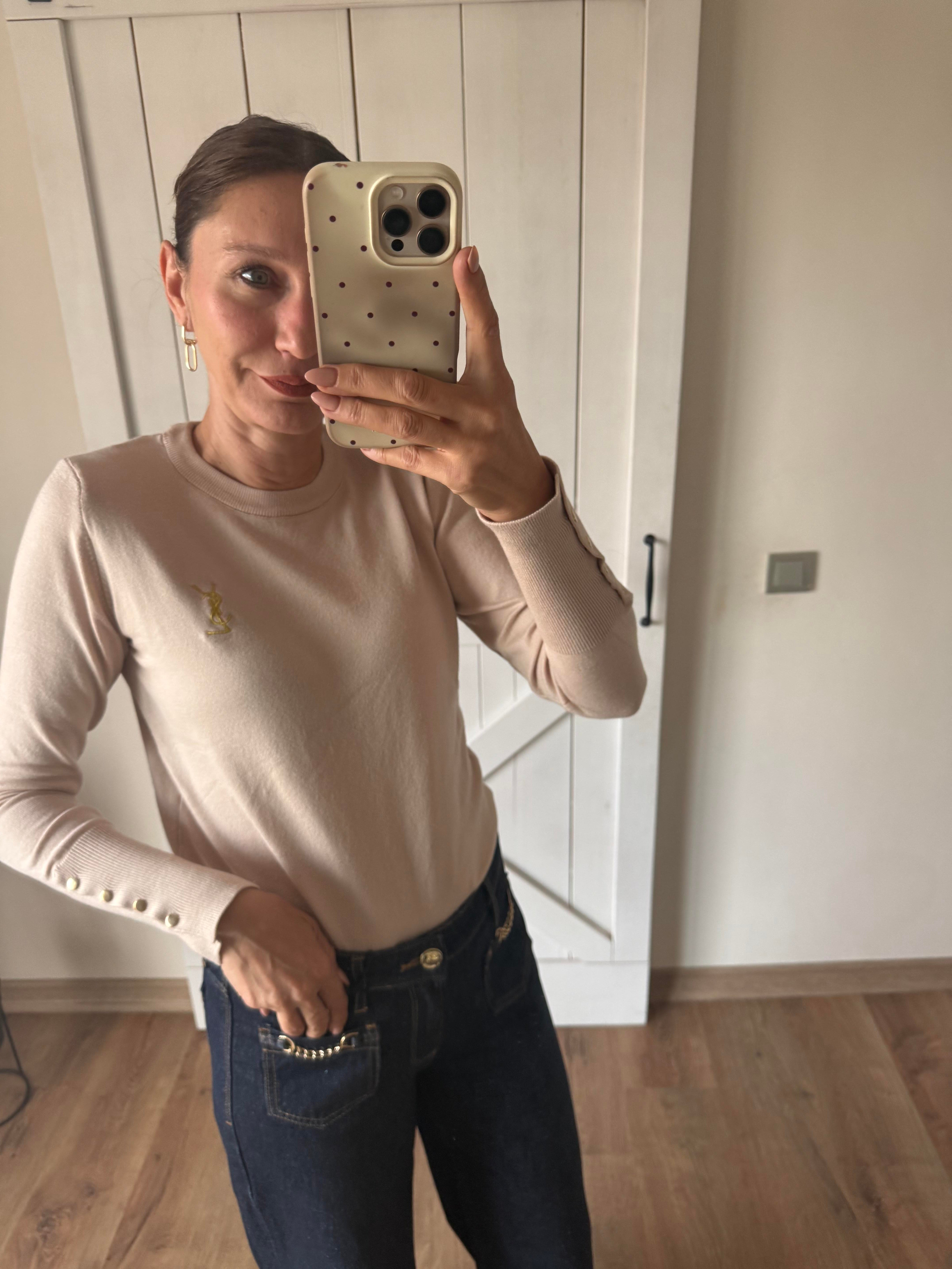 Bilekleri Zımba Detaylı Ekru Ys Triko