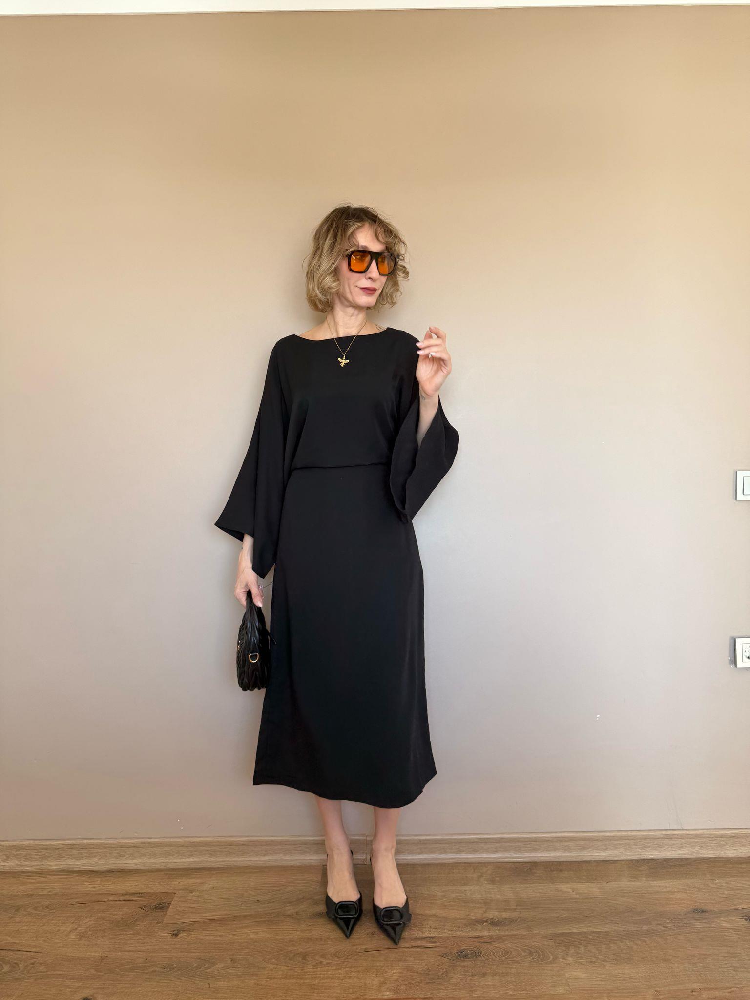 Black Yarasa Kol Bel Büzdürme Ayarlamalı Elbise