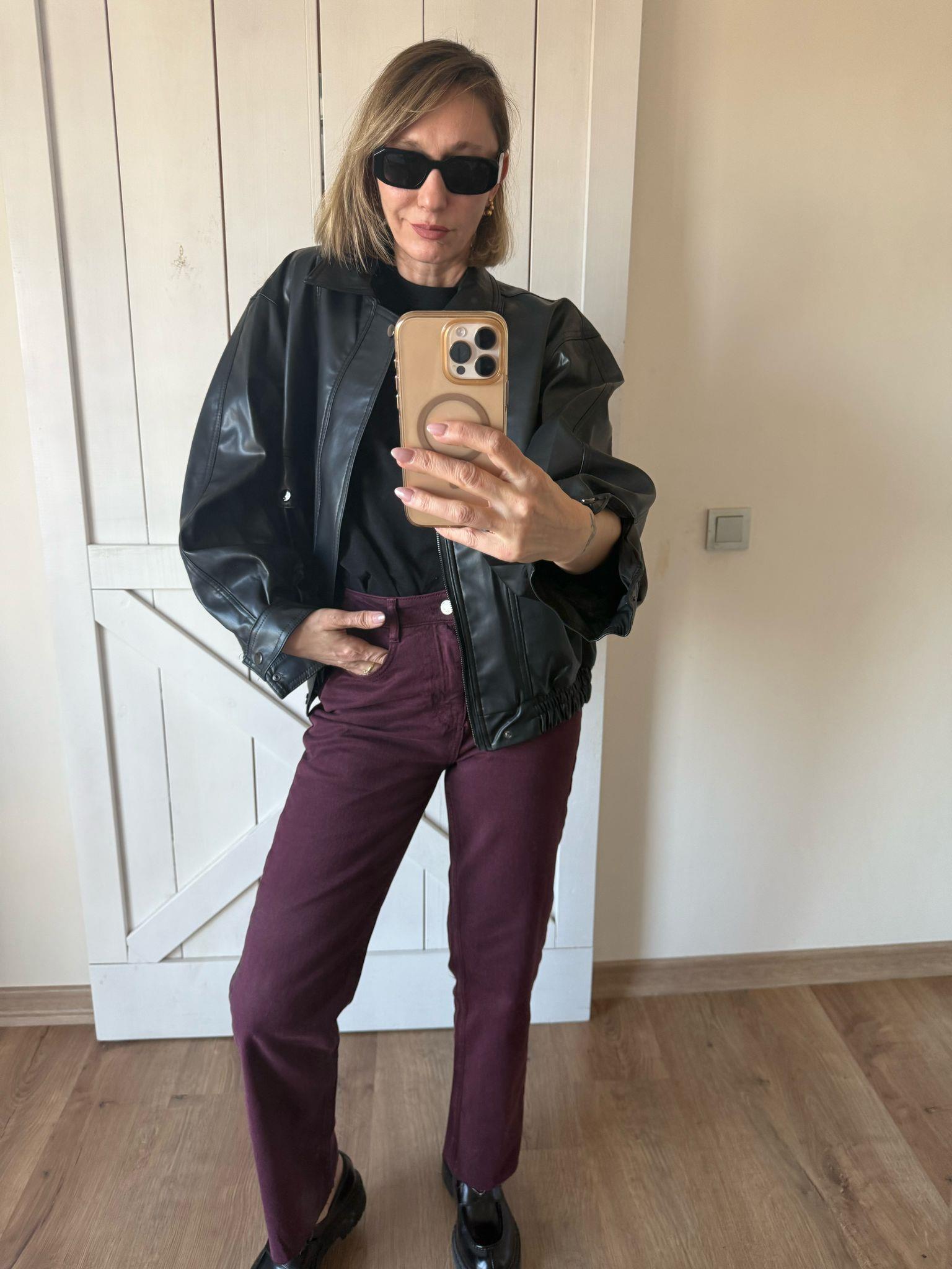 Bordo Paçası Kesik Straight Jean