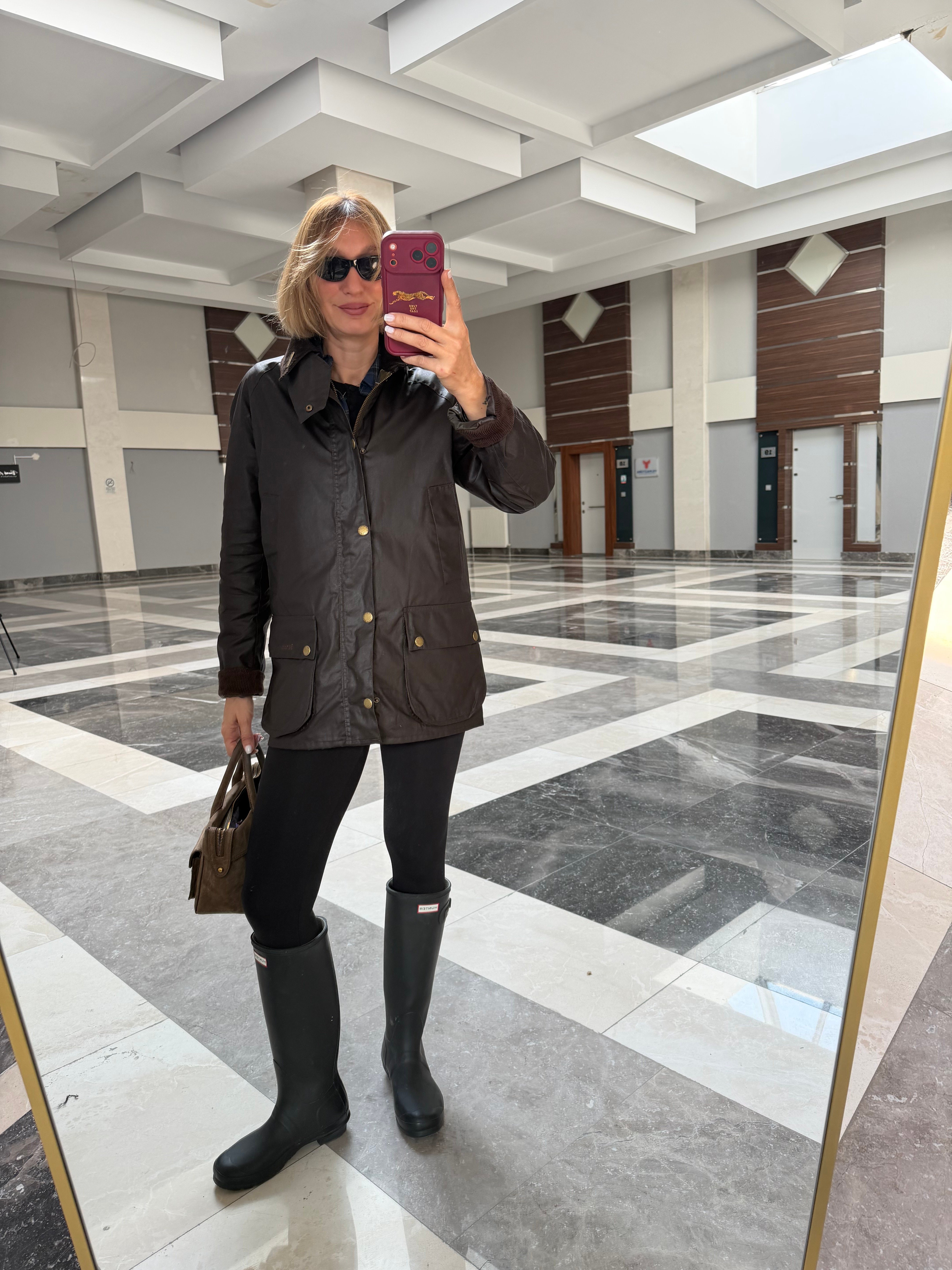 Brown Broşlu Orj Renk Kadife Yaka Klasik Model Barbır