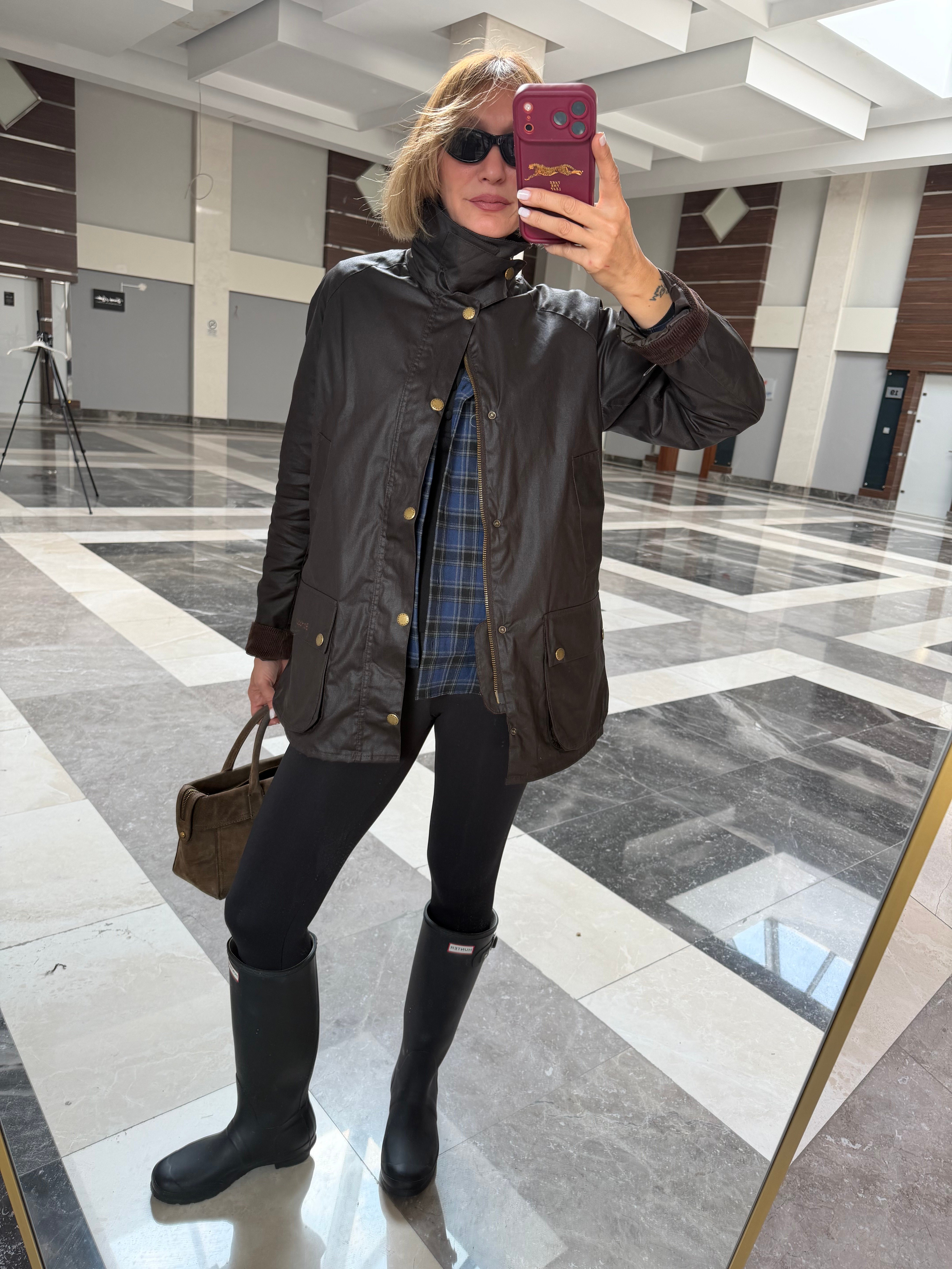 Brown Broşlu Orj Renk Kadife Yaka Klasik Model Barbır