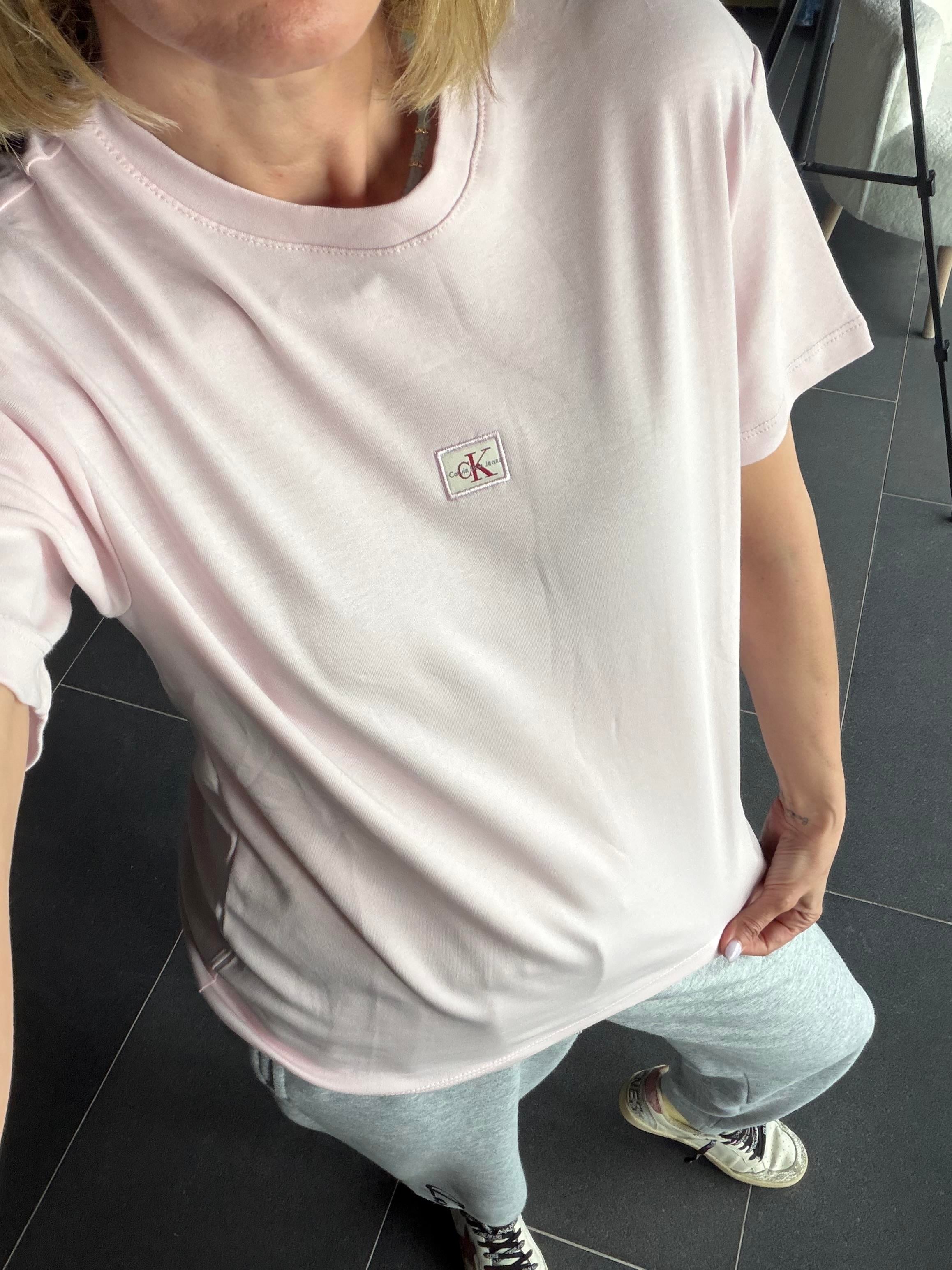 C Toz Pembe Minimal Tshirt
