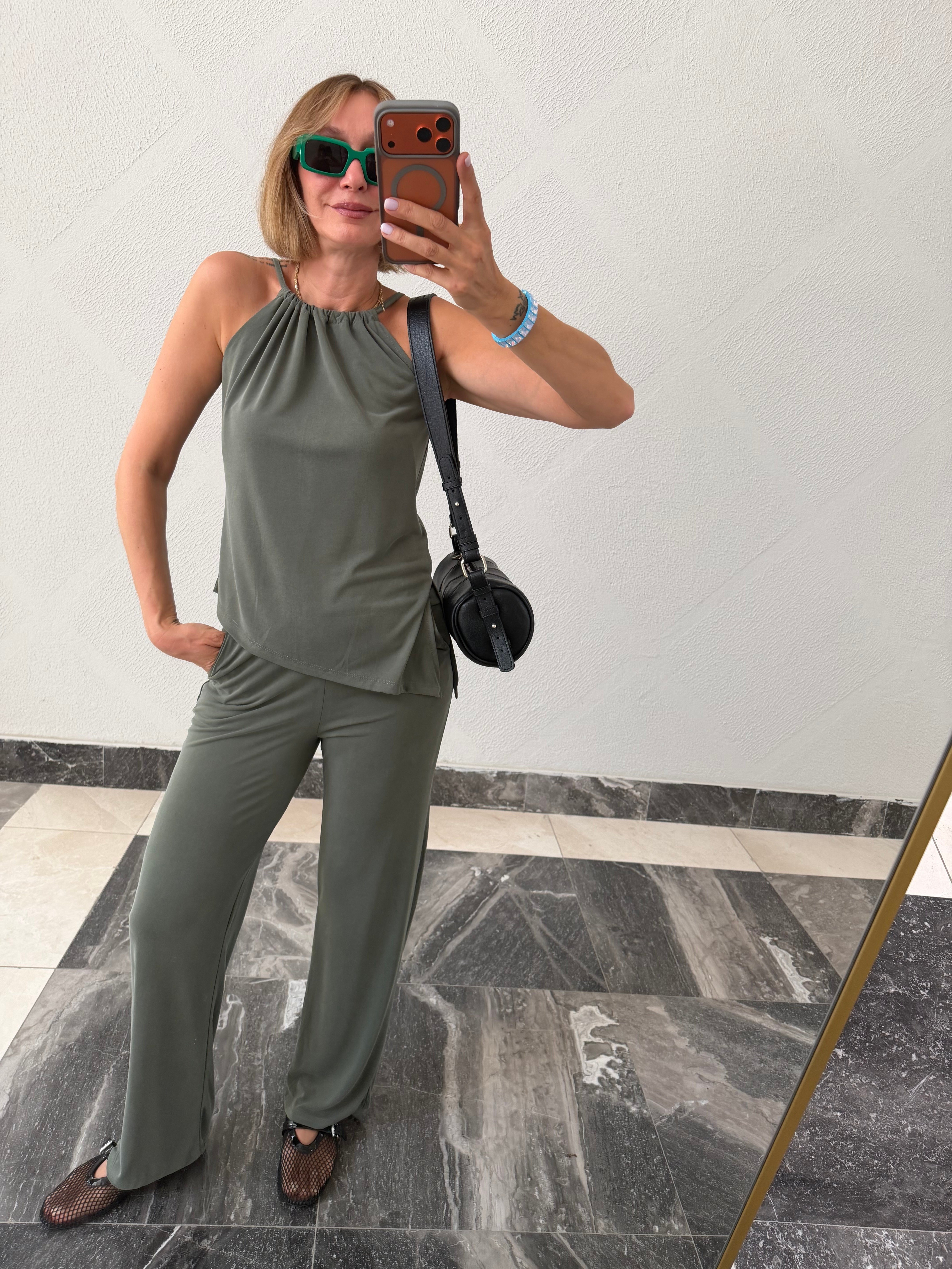Çağla Halter Yaka Takım