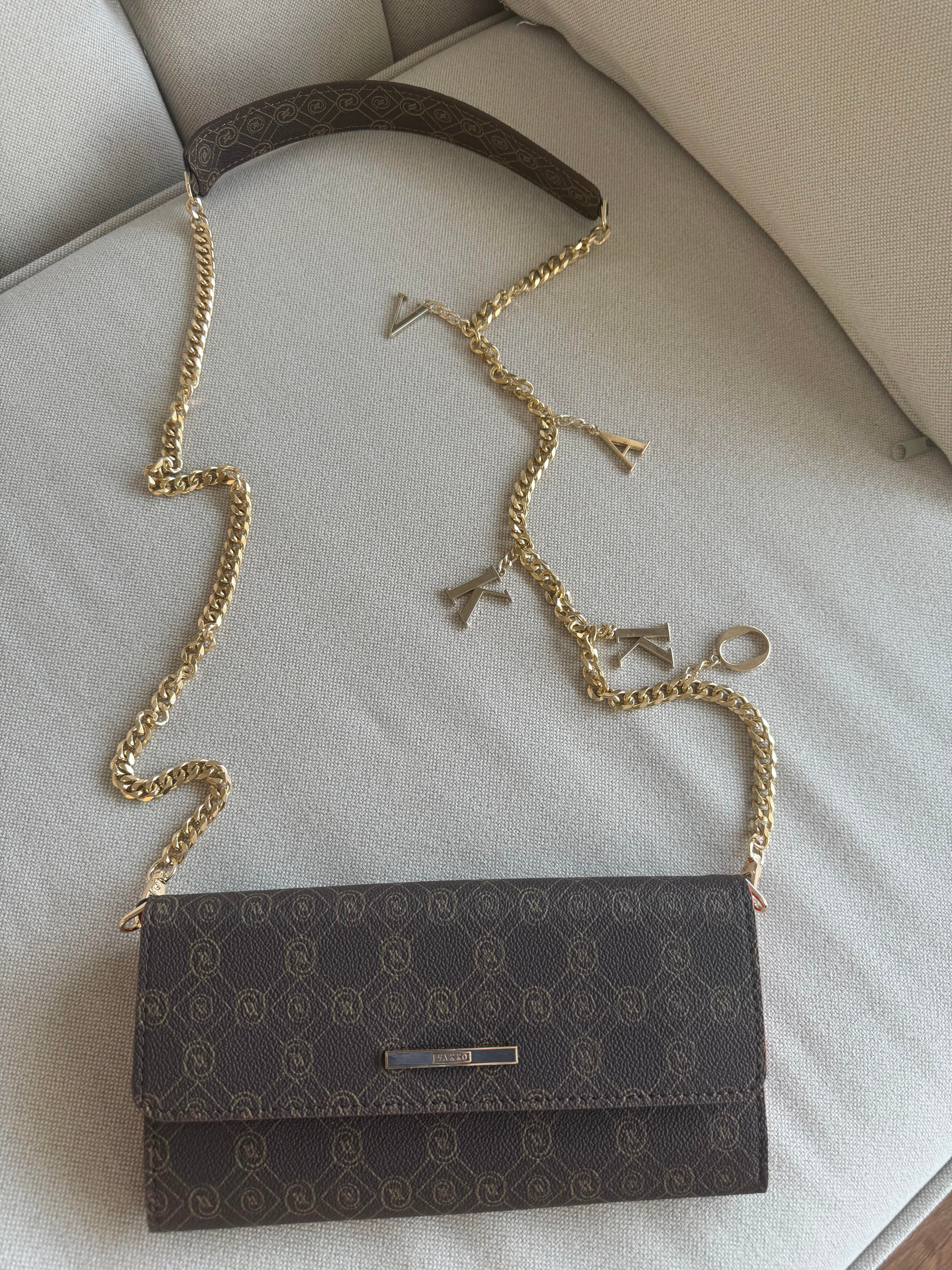 Charmlı Kahve Zincirli Clutch 