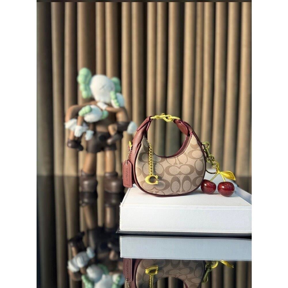 CHİLLY BORDO SAPLI EL/OMUZ ÇANTA