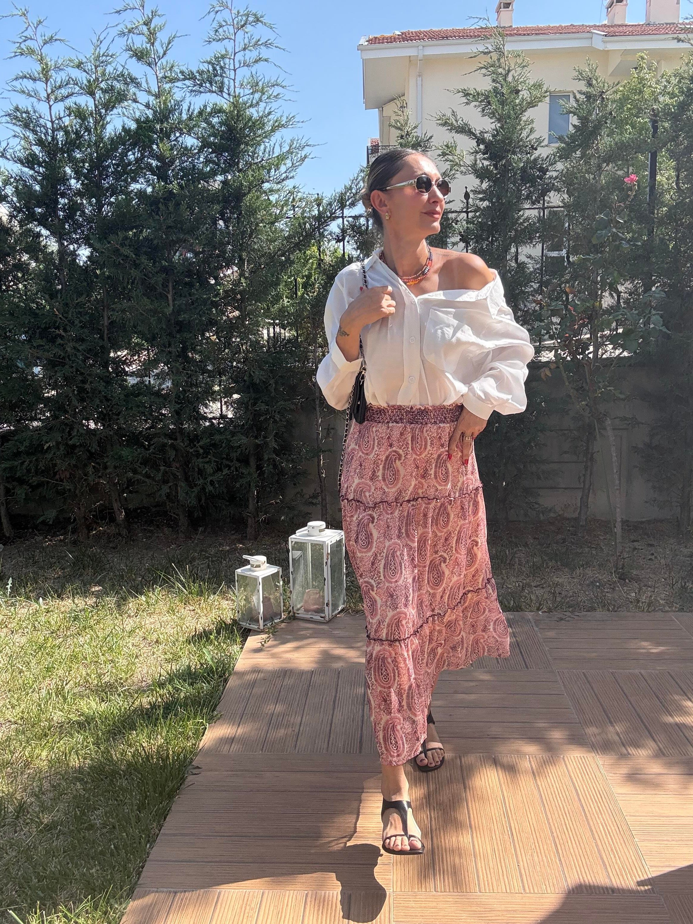 Çiçek Desenli Bel Lastikli Şifon Etek