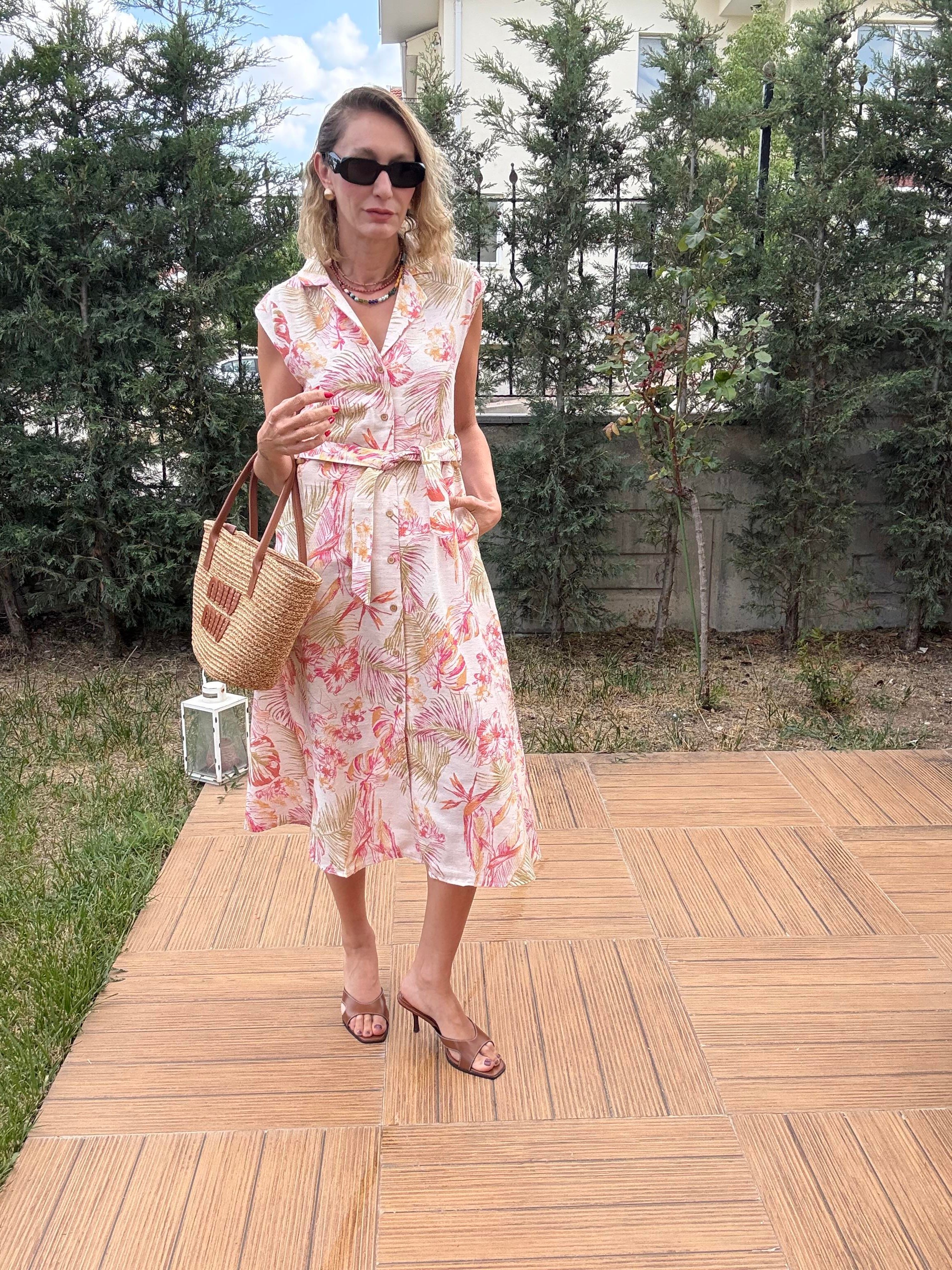 Çiçek Desenli Keten Midi Elbise